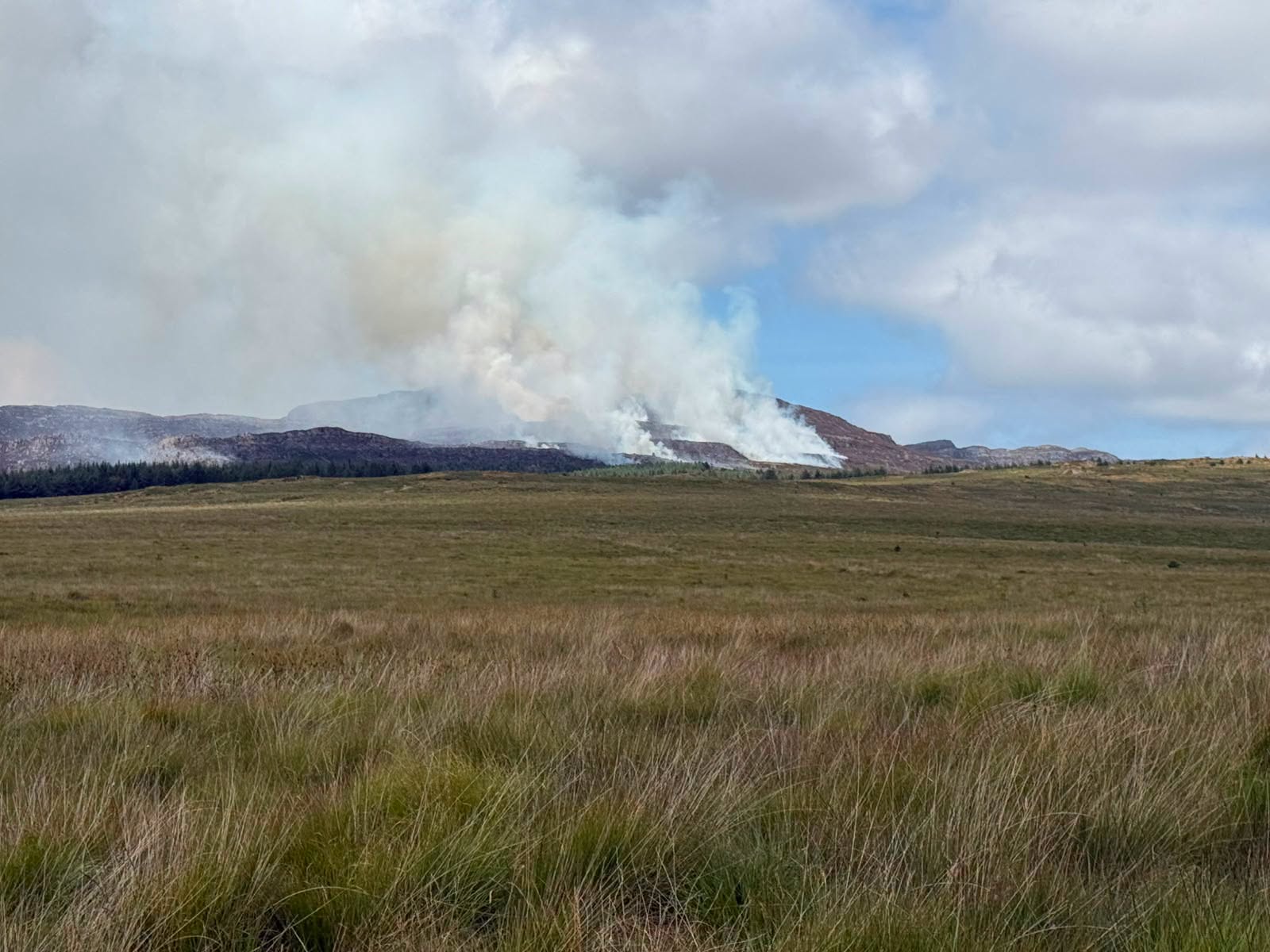 Firefighting helicopter brought in to tackle wildfire at UK beauty spot