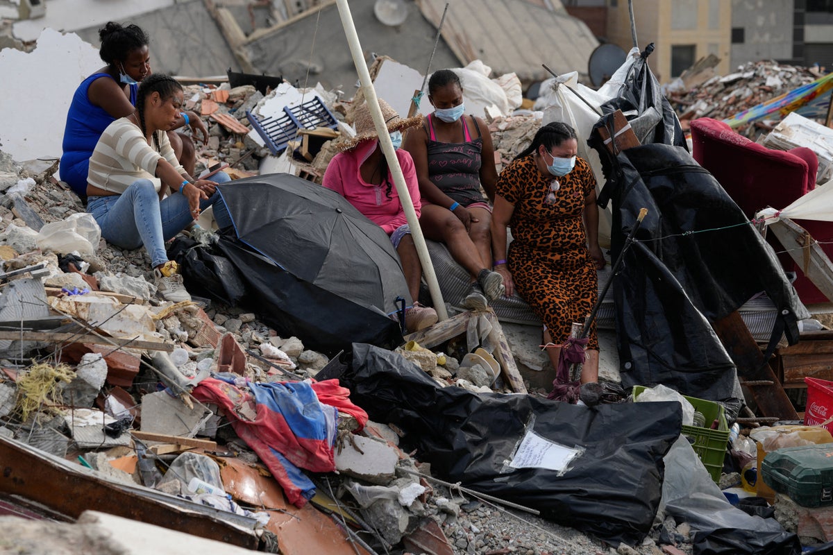 Vigil continues a month after Venezuela earthquakes as search for missing people goes on