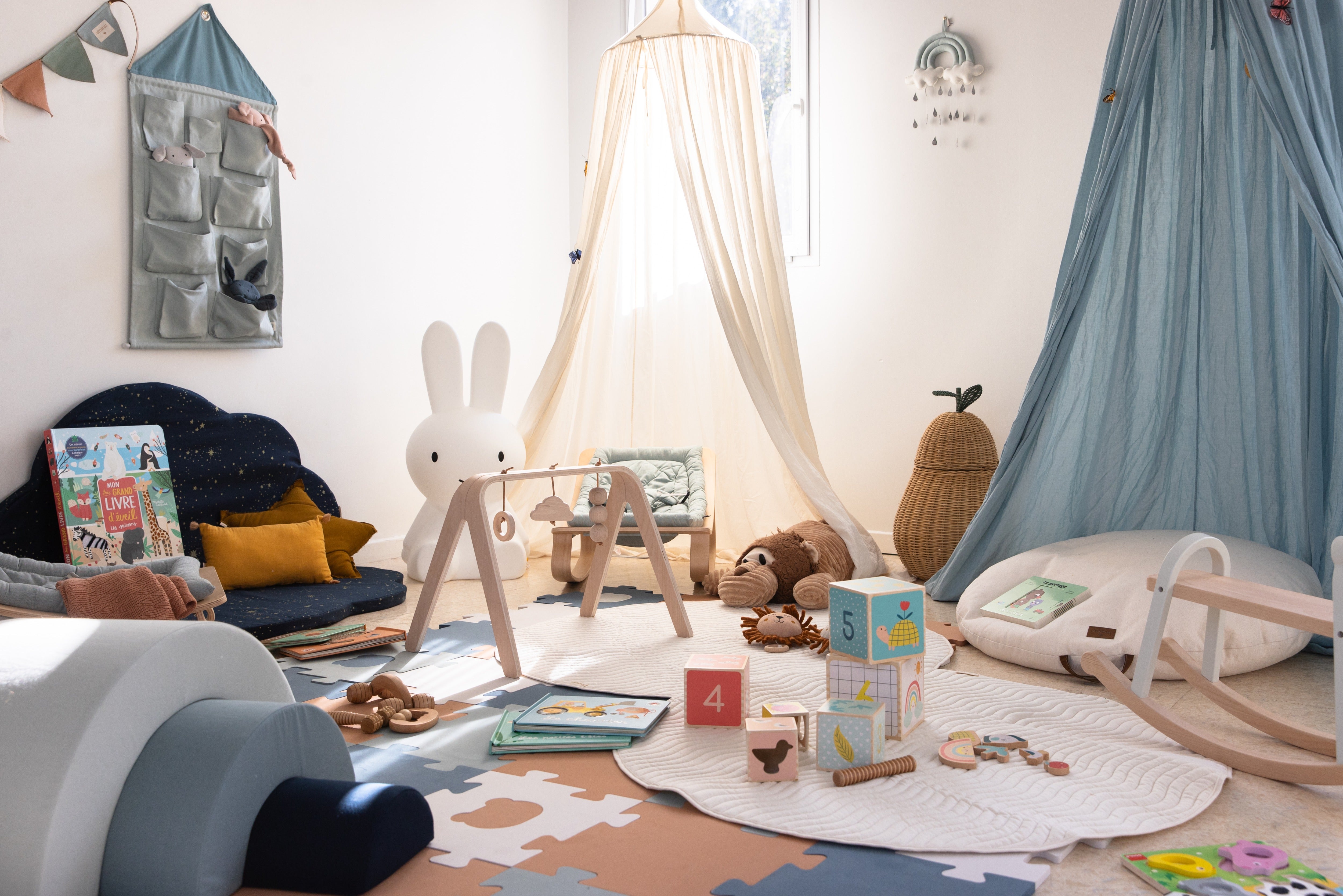 The professionally run Baby Club welcomes mini travellers from just four months