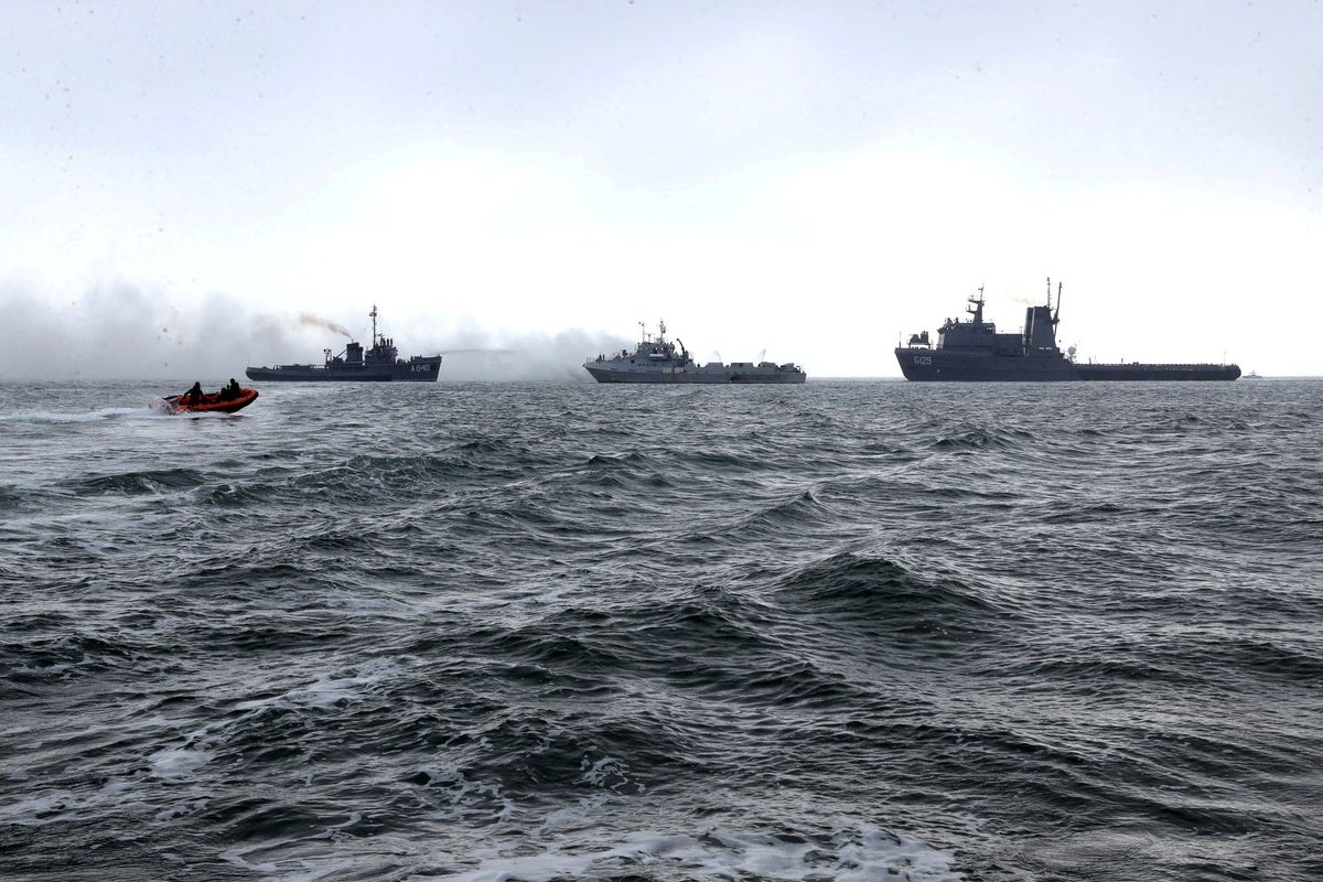 İran-ABD savaşının son durumu: Tahran, Ukrayna'nın Hazar Denizi'ndeki tanker saldırısına sert tepki gösterirken Trump, görüşmelerin 'iyi' devam ettiğini iddia etti