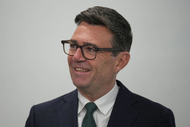 Labour leapfrogs Reform to lead in polls for first time in over a year