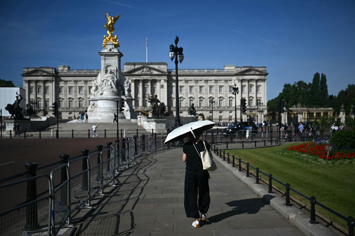 Fourth heatwave of summer to hit within days after weekend of cooler temperatures