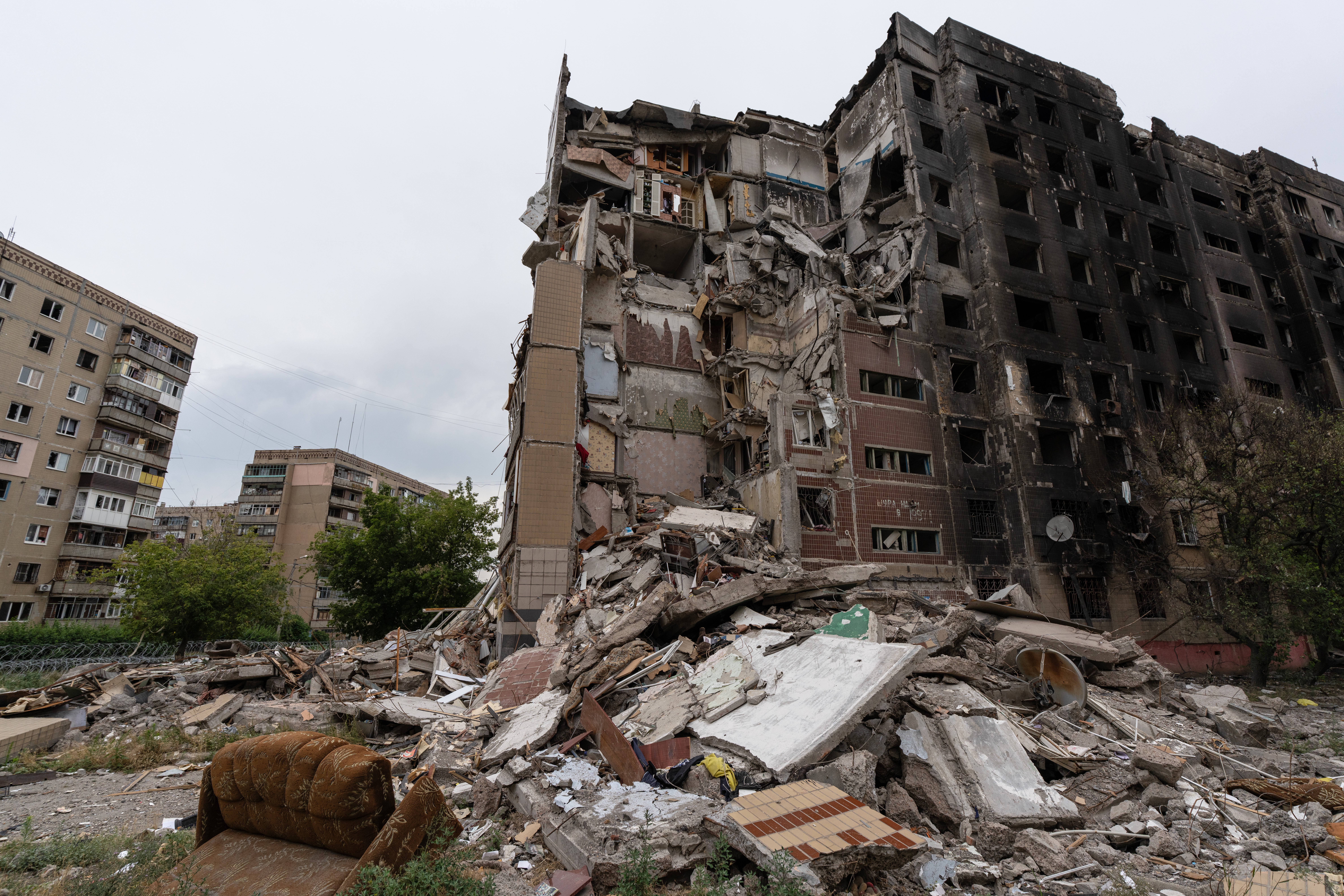 independent.co.uk - Via AP news wire - 2 dead in Ukraine from Russian attacks, 4 more in Russian-held area hit by Ukrainian drones