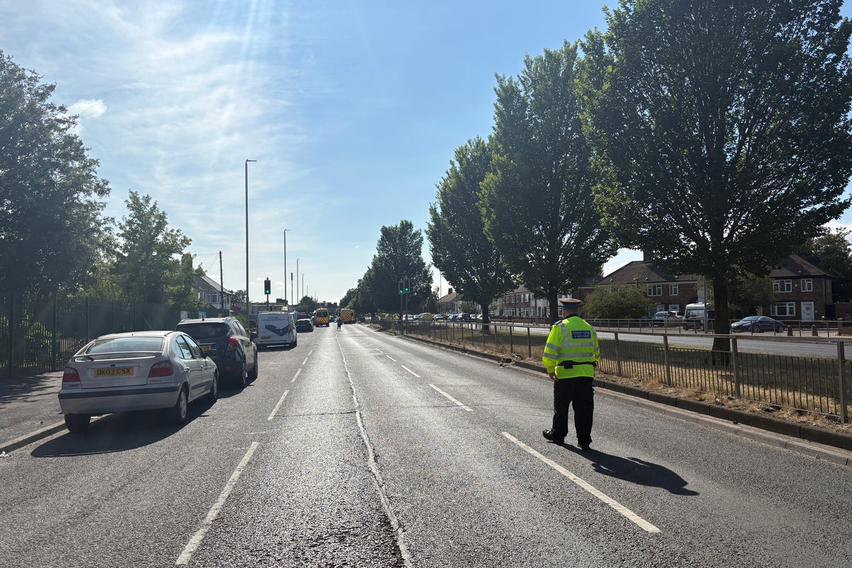 Huyton crash: Tributes to four young men killed after car hit lamppost – UK Times Huyton crash: Tributes to four young men killed after car hit lamppost – UK Times