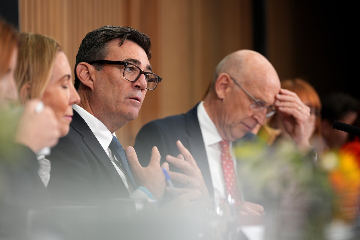 Burnham hosts Zelensky and offers ‘Stone Cloak’ devices  just a week after taking PM job