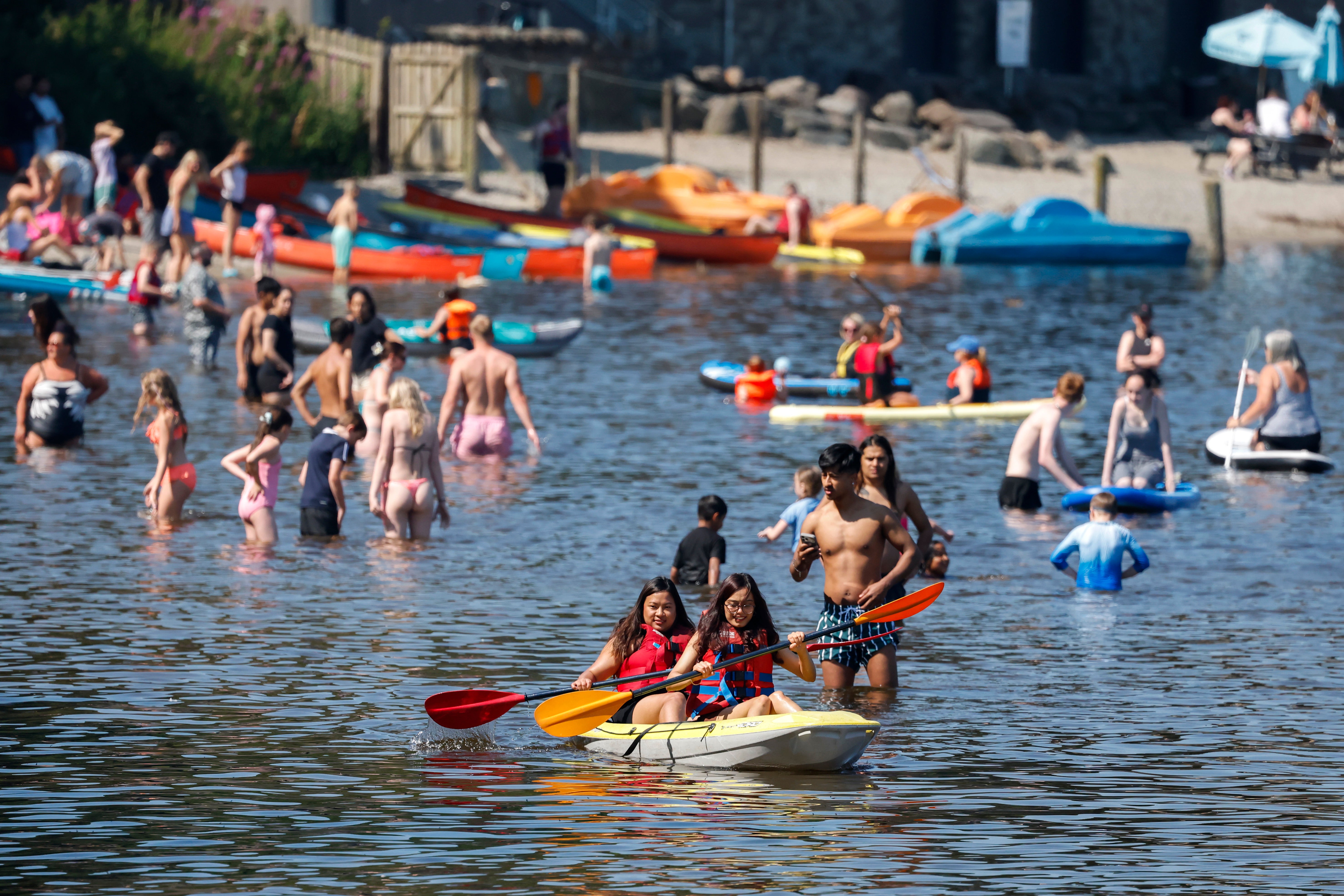 Mapped: Where in the UK are temperatures set to hit 35C?