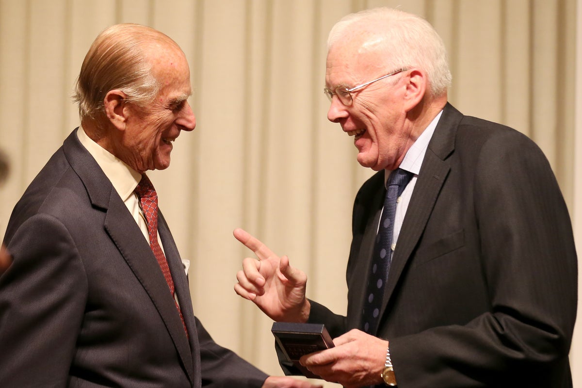 Sir Ian Wood: North Sea oil tycoon and philanthropist dies aged 84