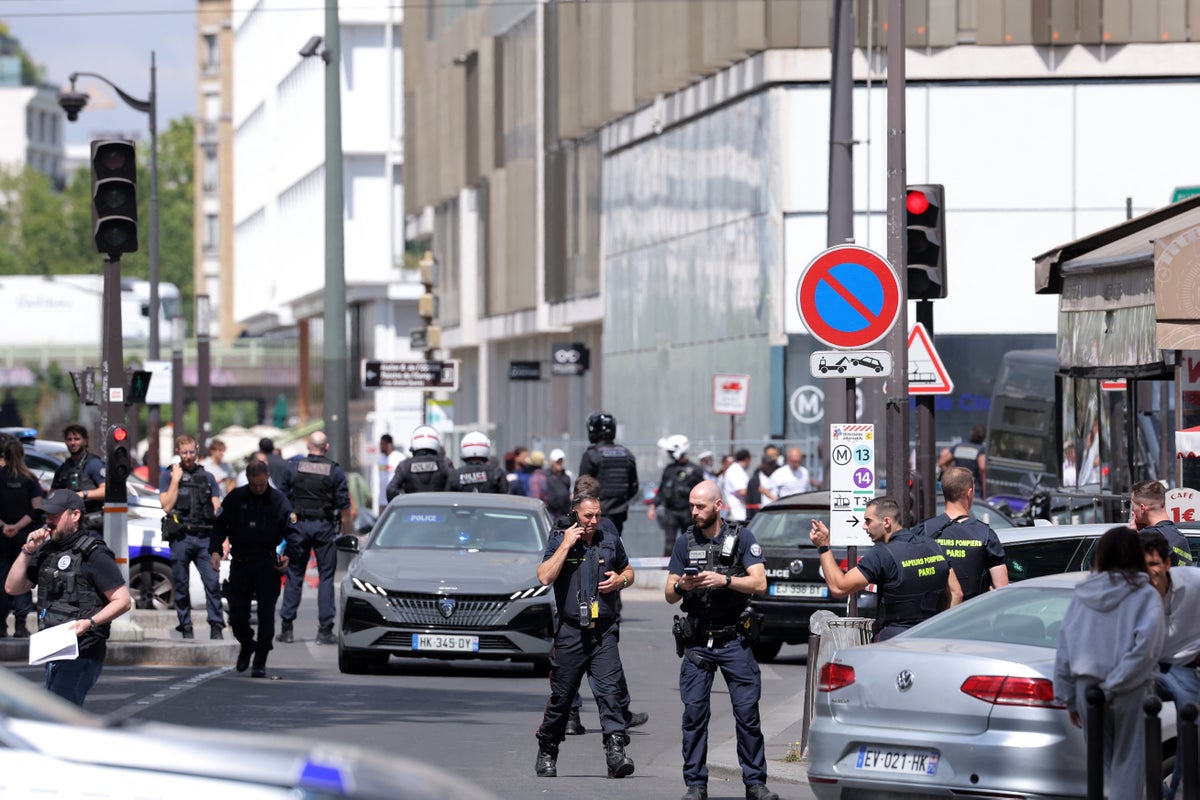 Police arrest man after Paris knife attack leaves three injured
