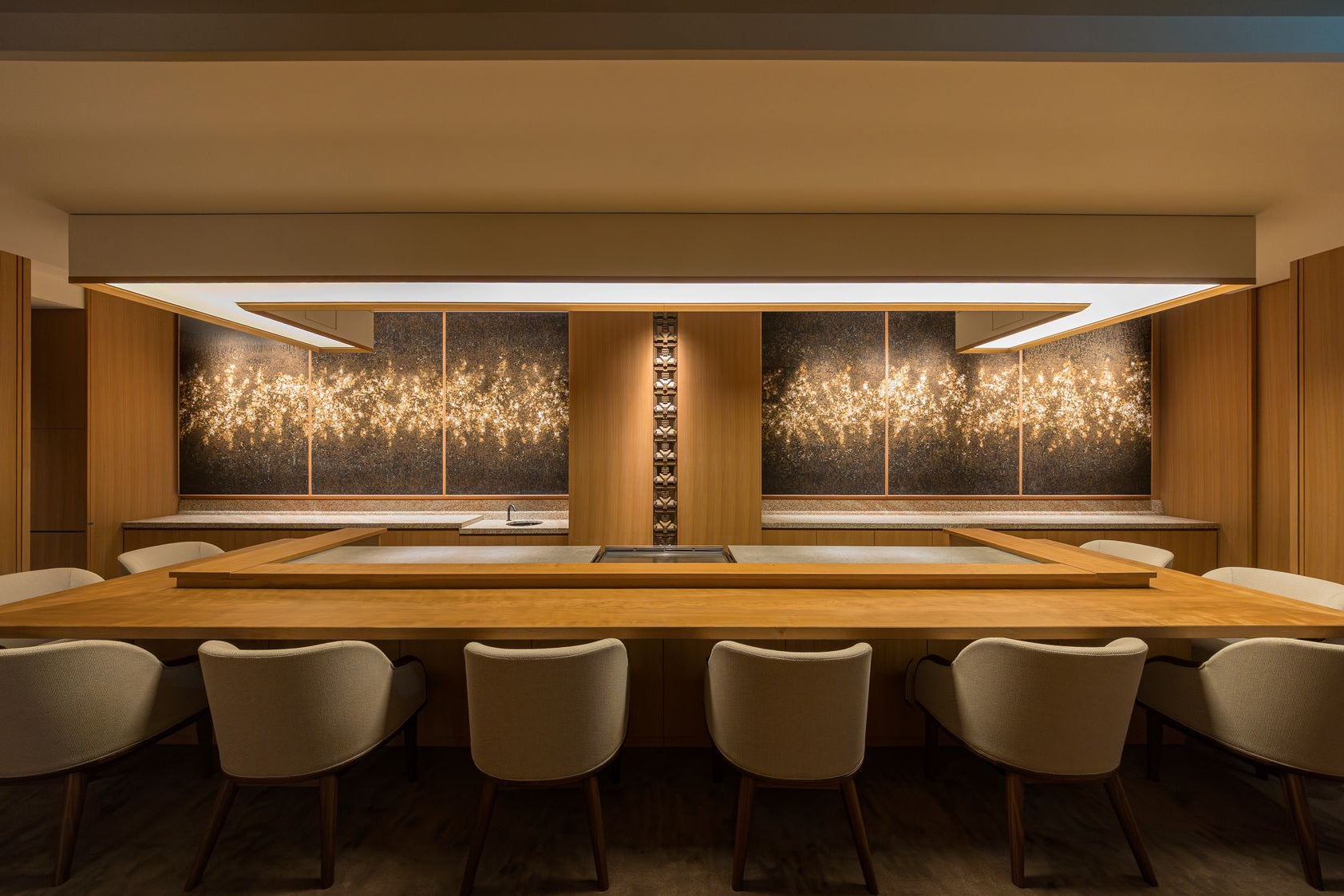Ren serves multi-course tasting menus and has a 10-seater counter (Masatomo Moriyama)