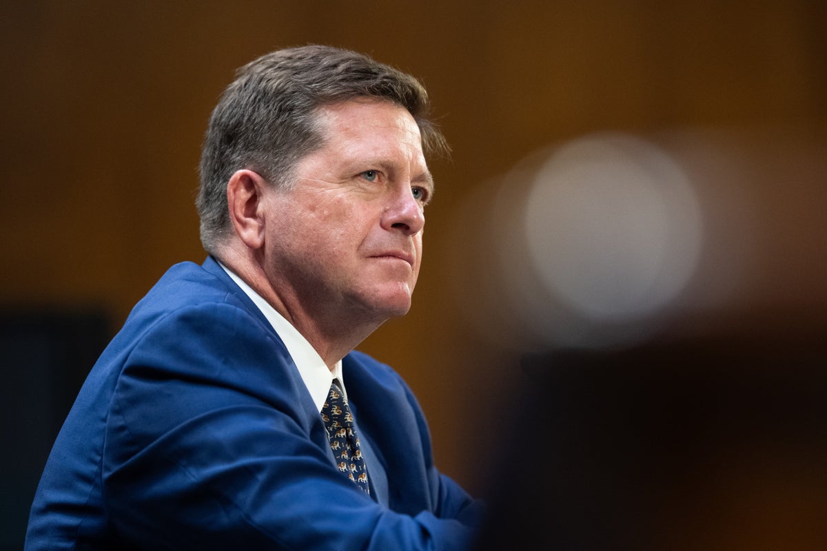 Senate confirms Jay Clayton as Trump’s intelligence director in likely end to spying law stalemate Senate confirms Jay Clayton as Trump’s intelligence director in likely end to spying law stalemate
