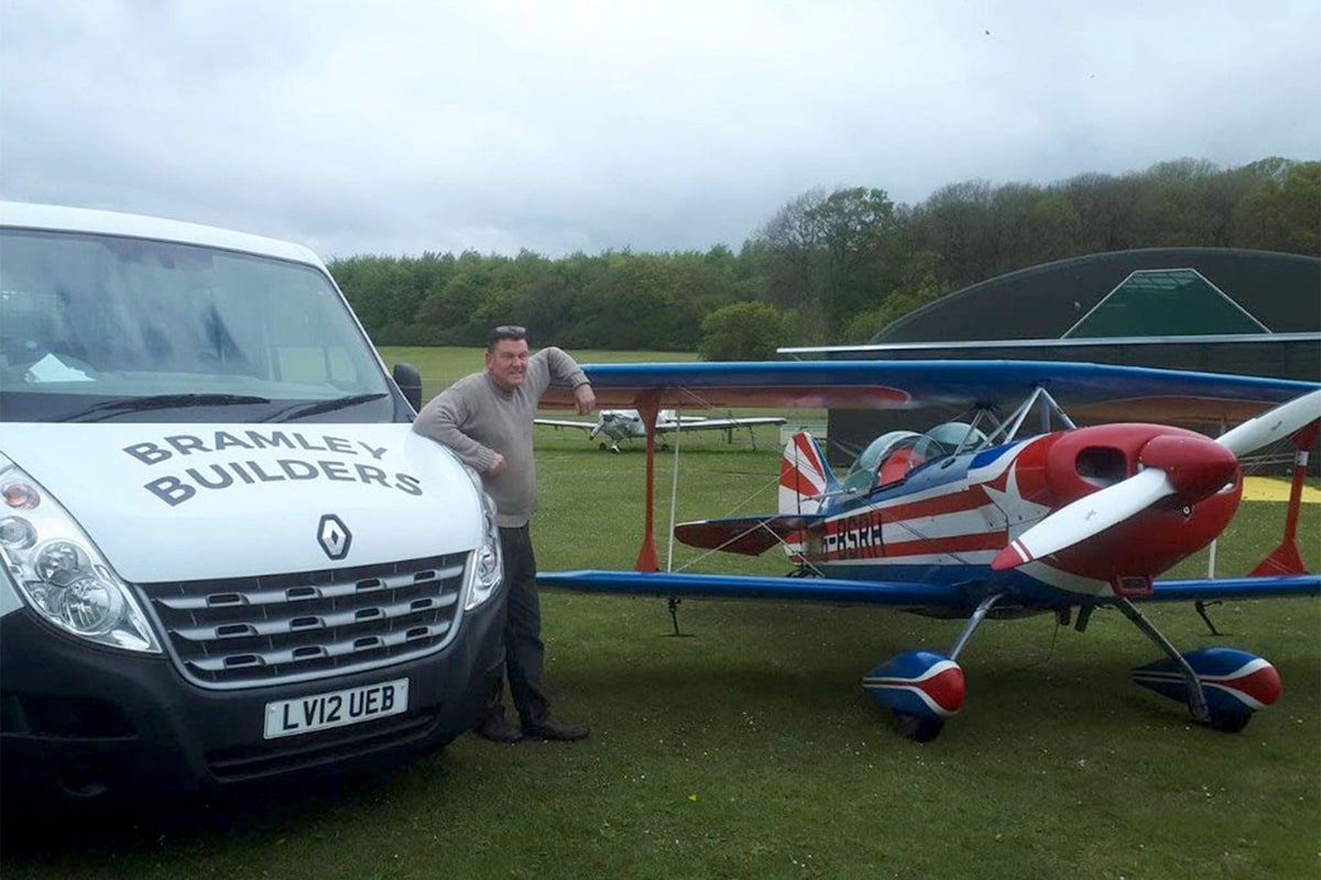 Builder who crashed in stunt biplane sues for millions over ‘missing nut’ Builder who crashed in stunt biplane sues for millions over ‘missing nut’