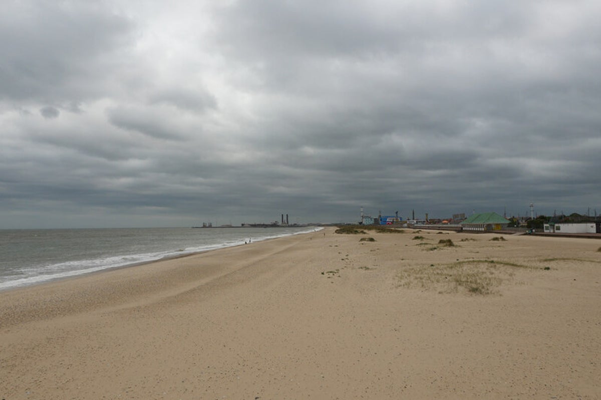 Romanian denies raping teenage girl on Great Yarmouth beach as second man bailed