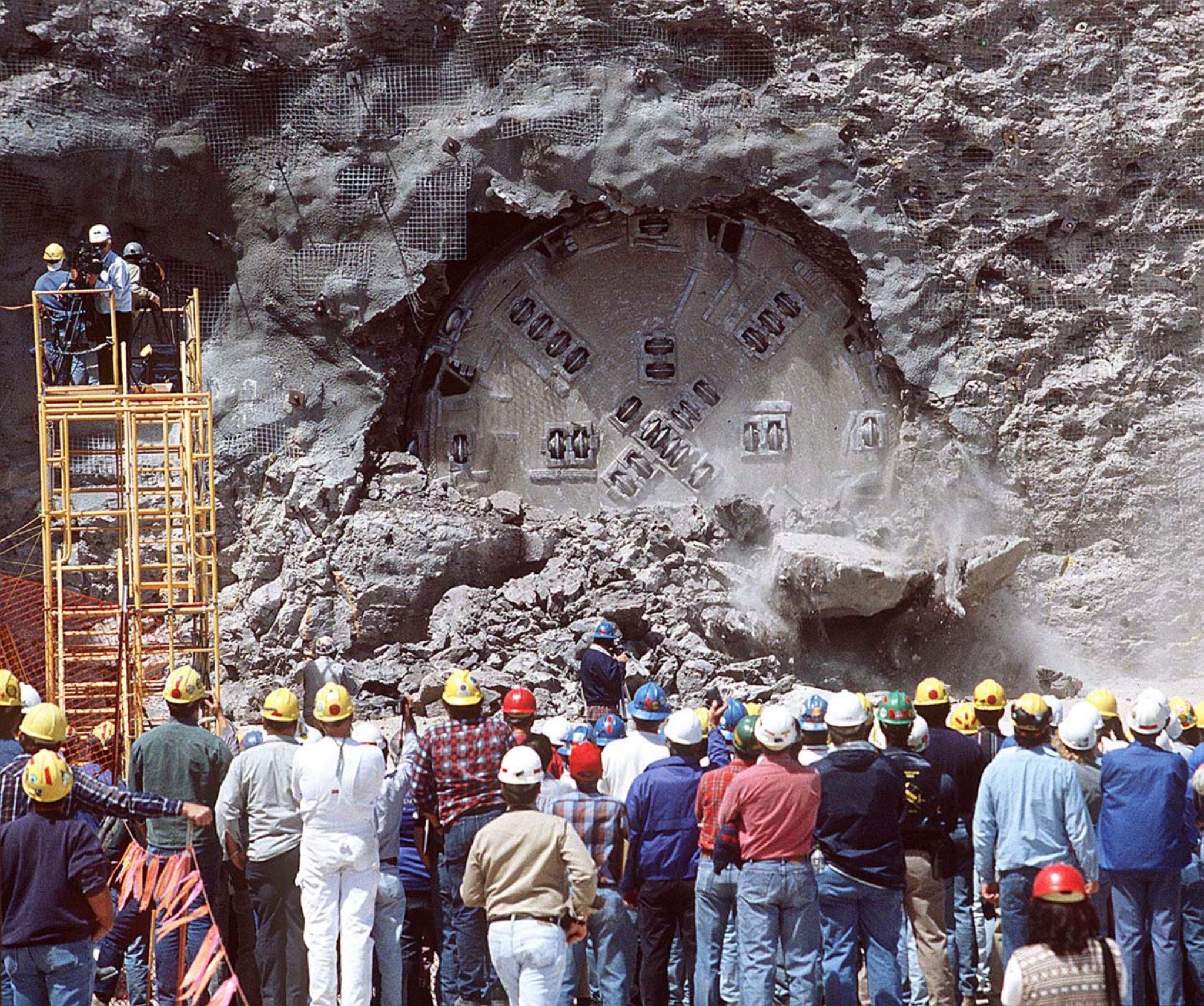 A plan to build a national nuclear waste storage site deep in Nevada’s Yucca Mountain was effectively killed by then-President Barack Obama in 2009. Now, the White House is looking at a policy change for ‘willing states’ to take the waste