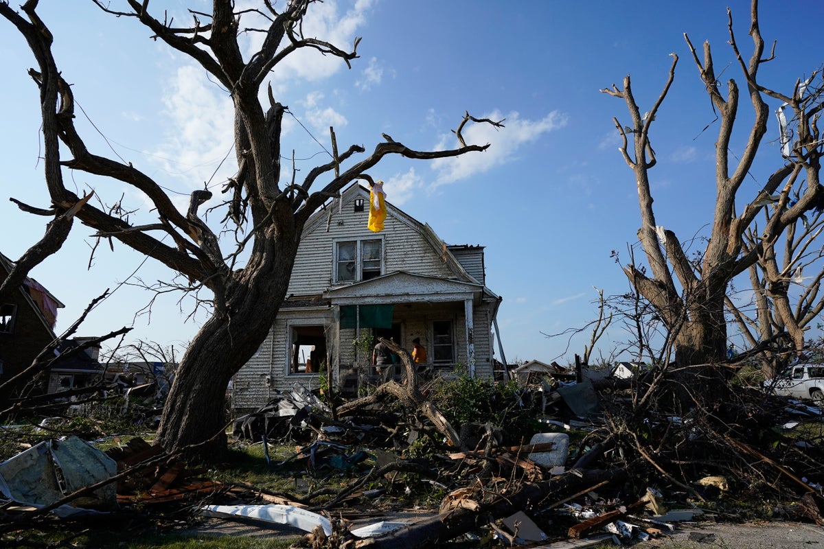 Tornado stayed on the ground for over 20 minutes as it carved a path of destruction through Wisconsin