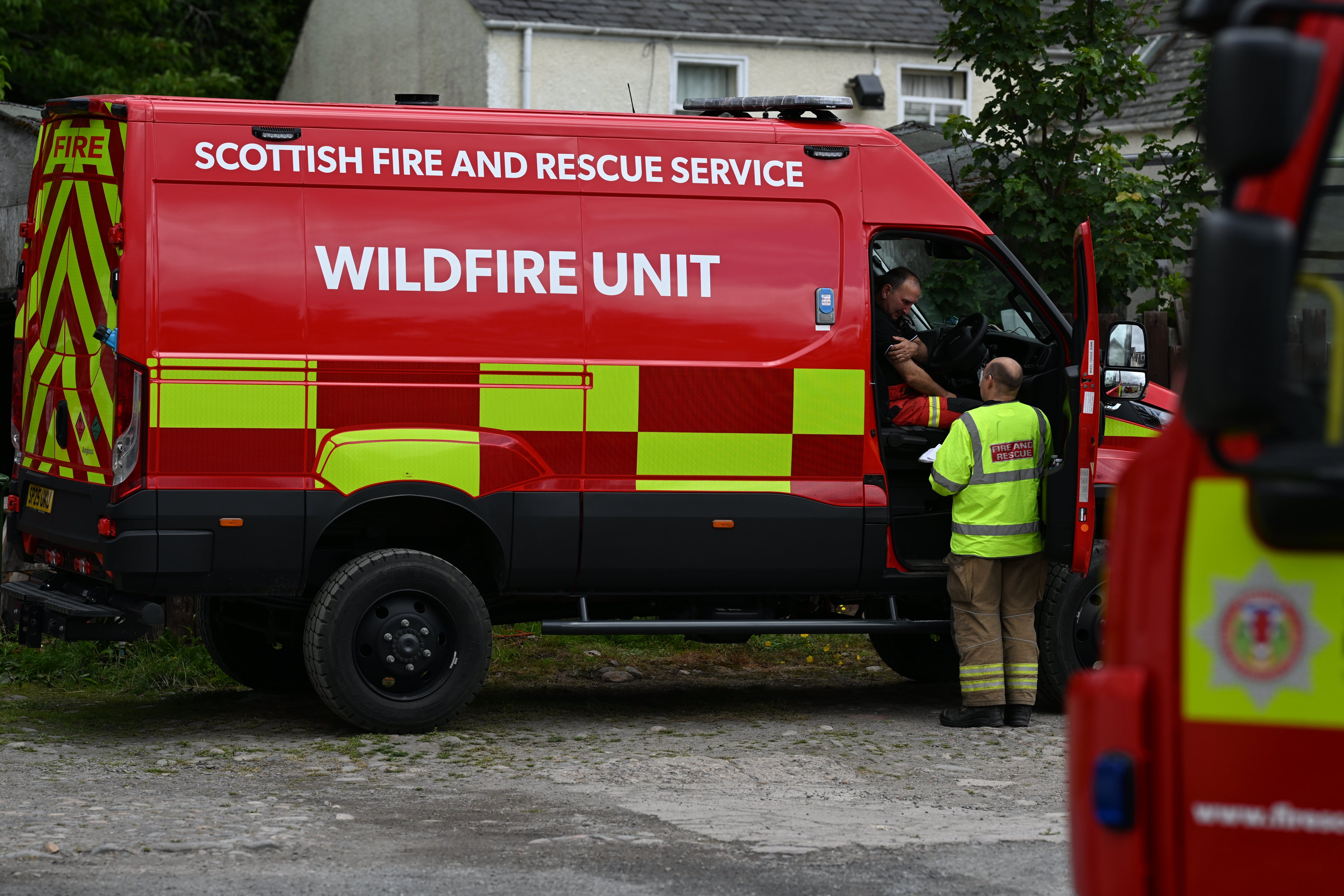 Met Office: UK wildfire warning issued ahead of heatwave after more than 200 recorded in last two weeks   www.independent.co.uk