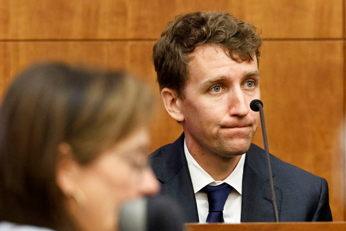 Lindsay Clancys ex-husband set to resume testifying about the day she killed their 3 children