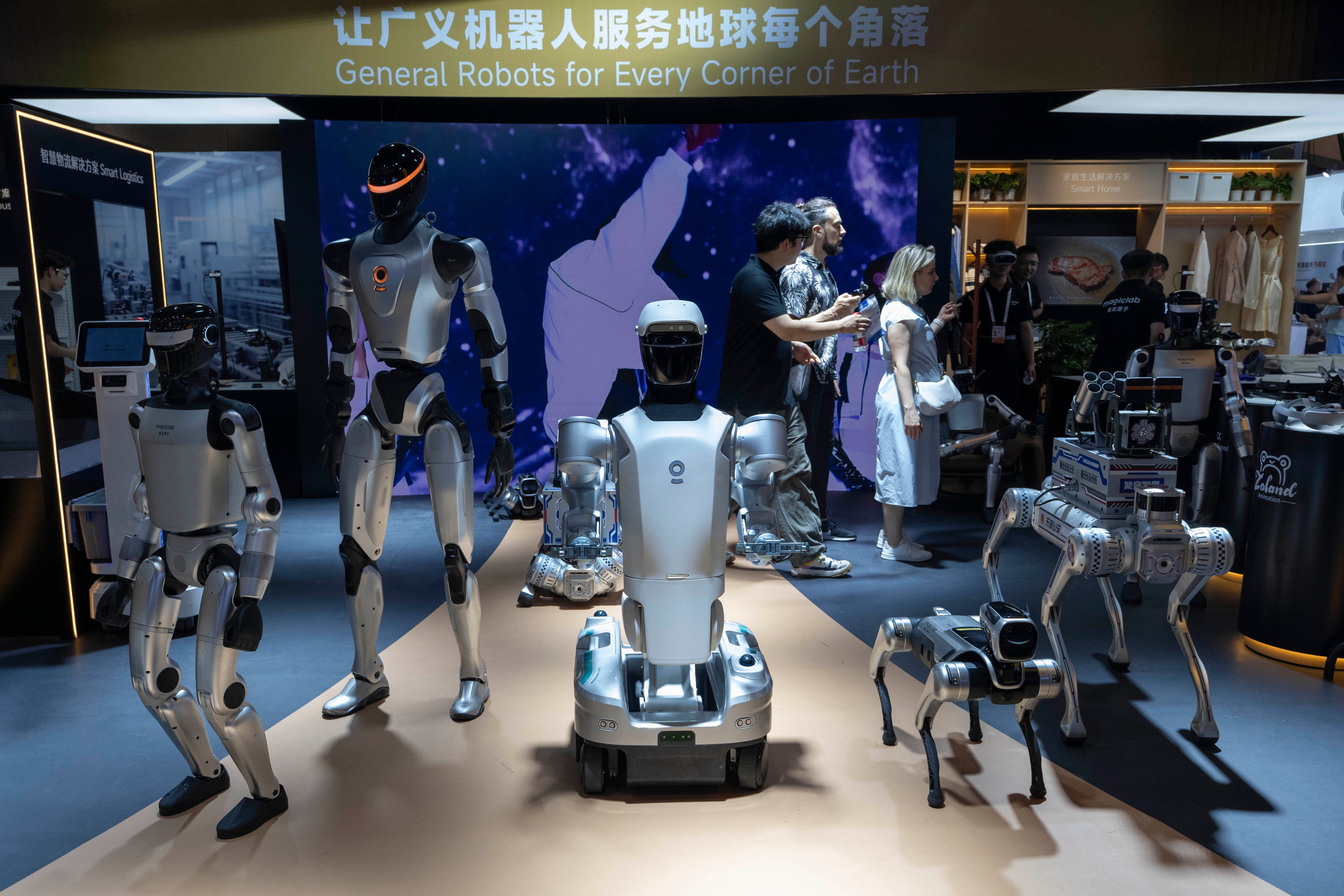 ASI-GEN CHINA-EEUU-ROBOTS HUMANOIDES