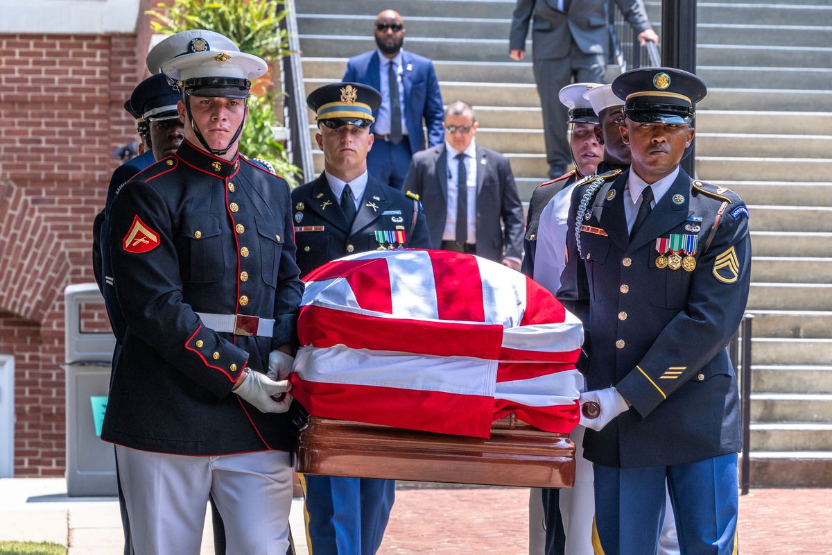 Lindsey Graham returns home as friends honor his South Carolina ties
