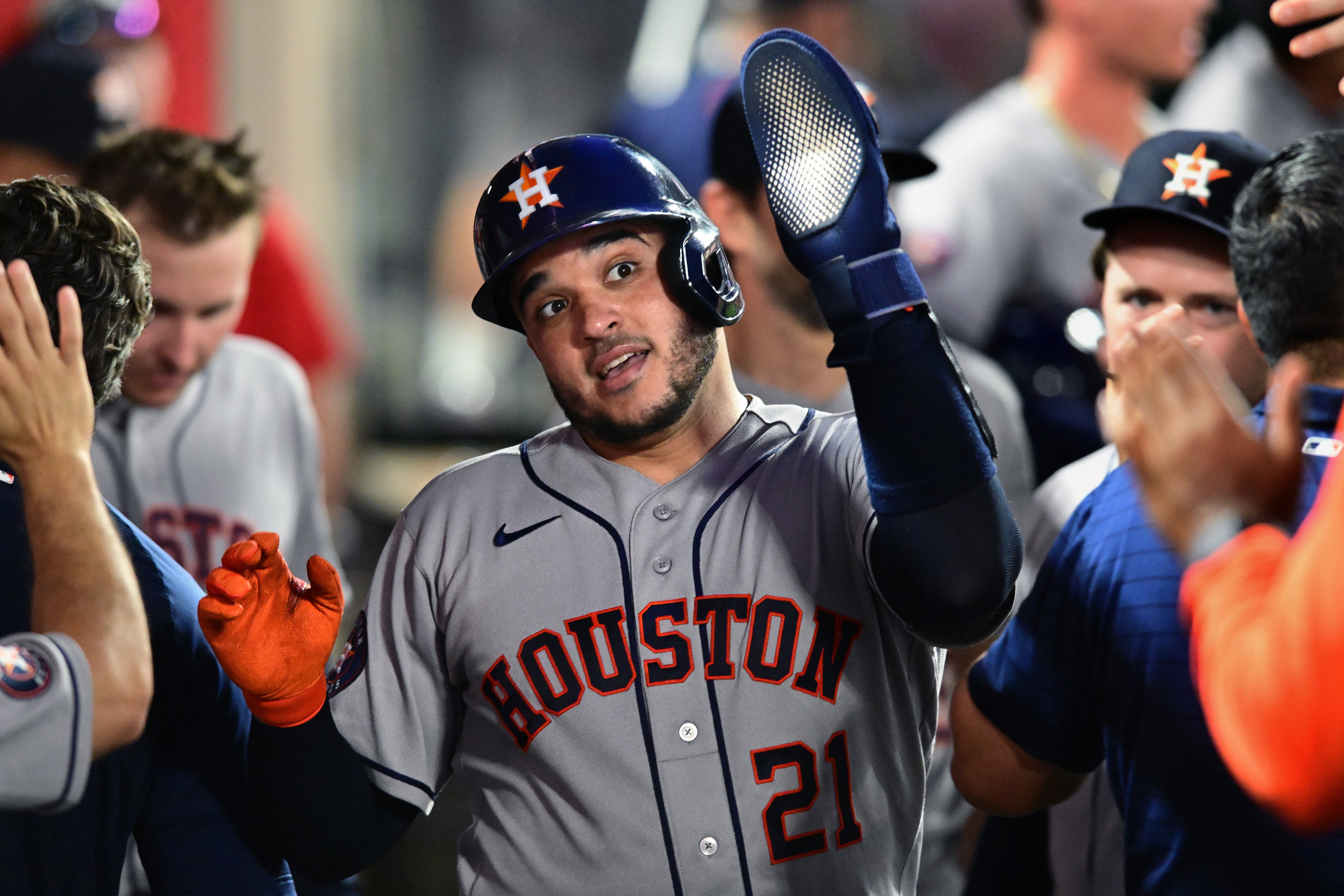 ASTROS-ANGELINOS