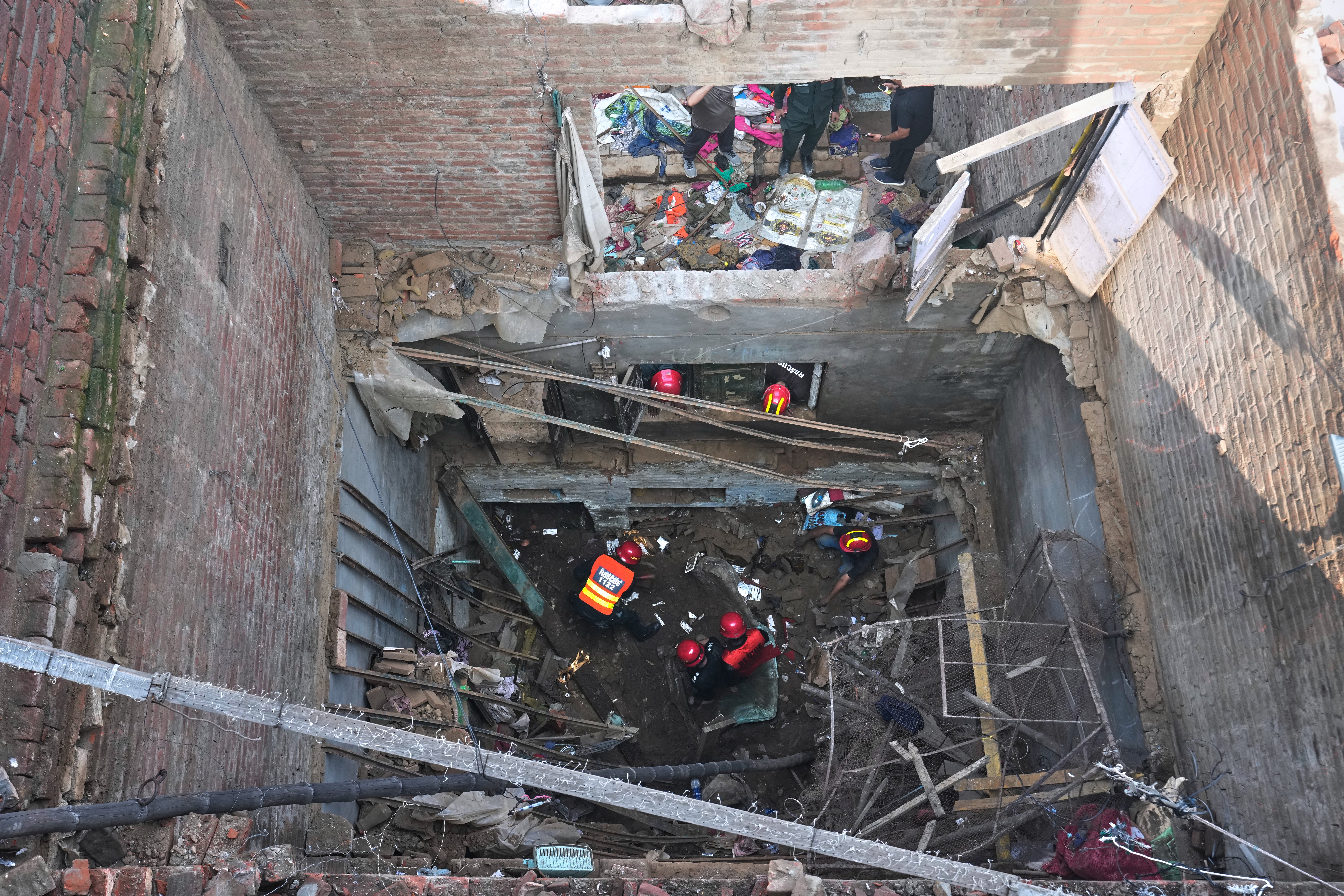 independent.co.uk - Babar Dogar - Monsoon rains trigger house collapse in Lahore, killing 9 family members