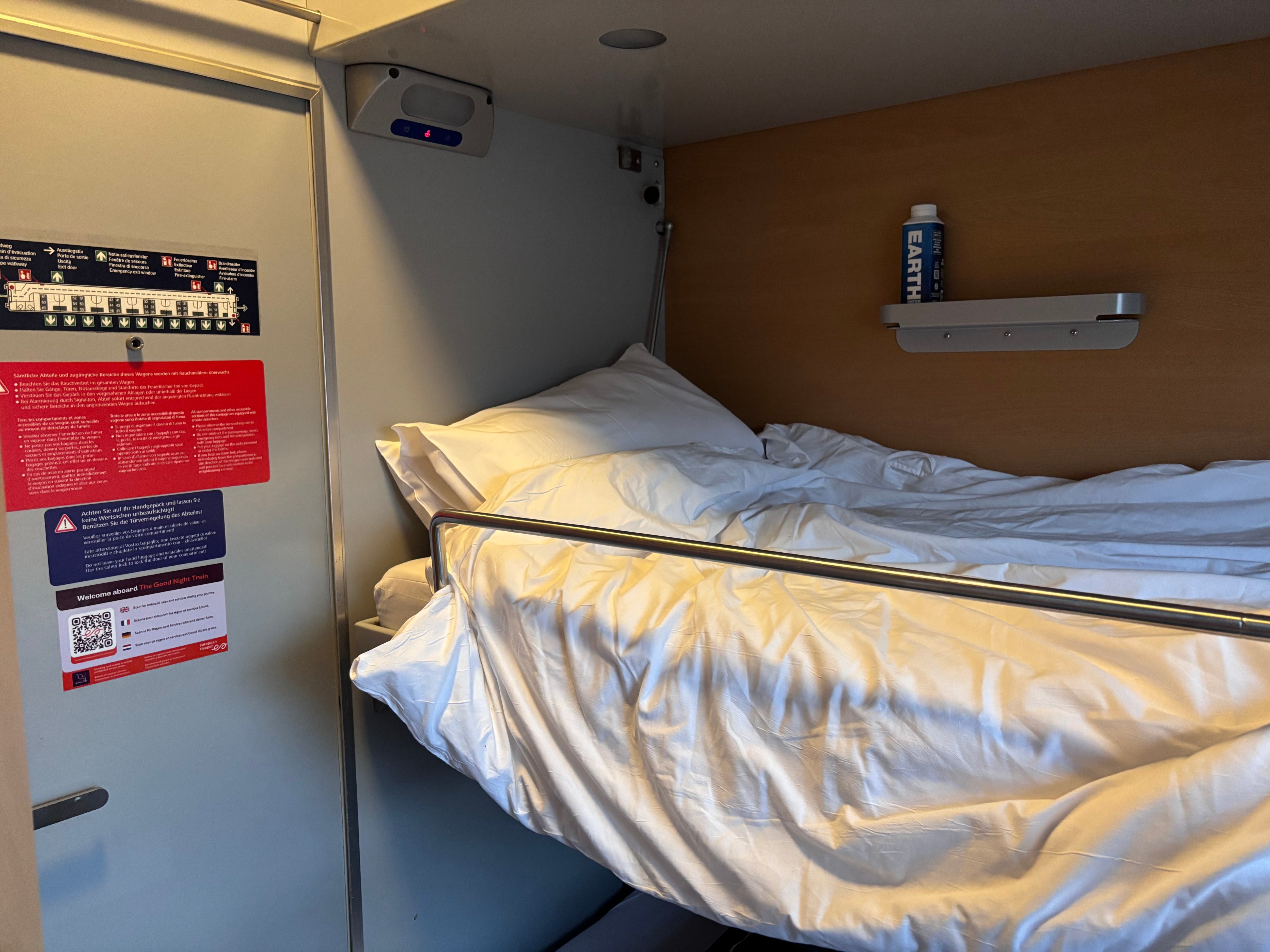 A Comfort Plus cabin on the sleeper train