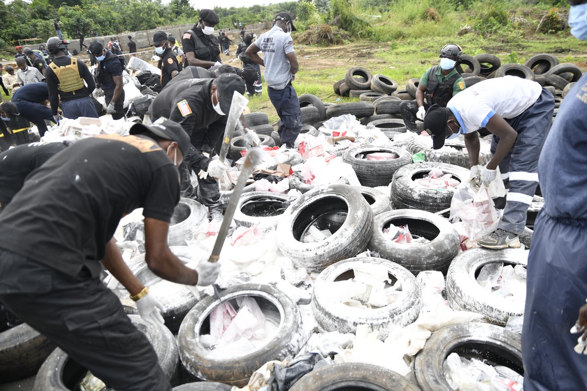 Authorities burn cocaine worth $336 million in country’s largest drug bust