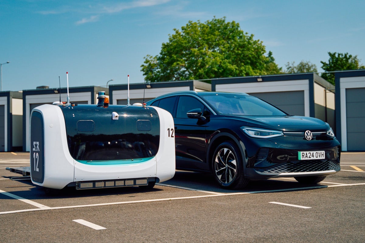London Gatwick becomes first UK airport to offer robotic parking. Here’s how it works London Gatwick becomes first UK airport to offer robotic parking. Here’s how it works