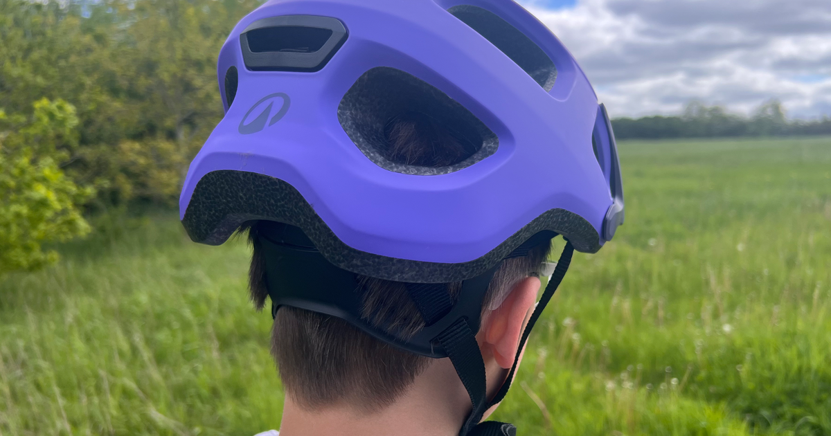 bike helmet for 7 year old Toddler Kids Helmet 2 3 4 5 6 8 Years Girls with 3D Dinosaur Design Protective Gear Set and Safety Certified, Toddler Bike Cycling Skating RRL Gifts Color:Electric Blue Chartreuse 1/4oz / Gold The contemporary style and