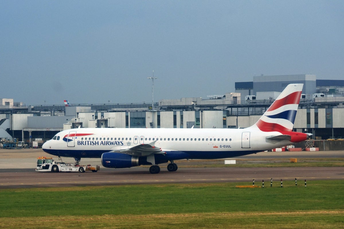 IAG Reports 35% Profit Decline Driven by Rising Fuel Costs