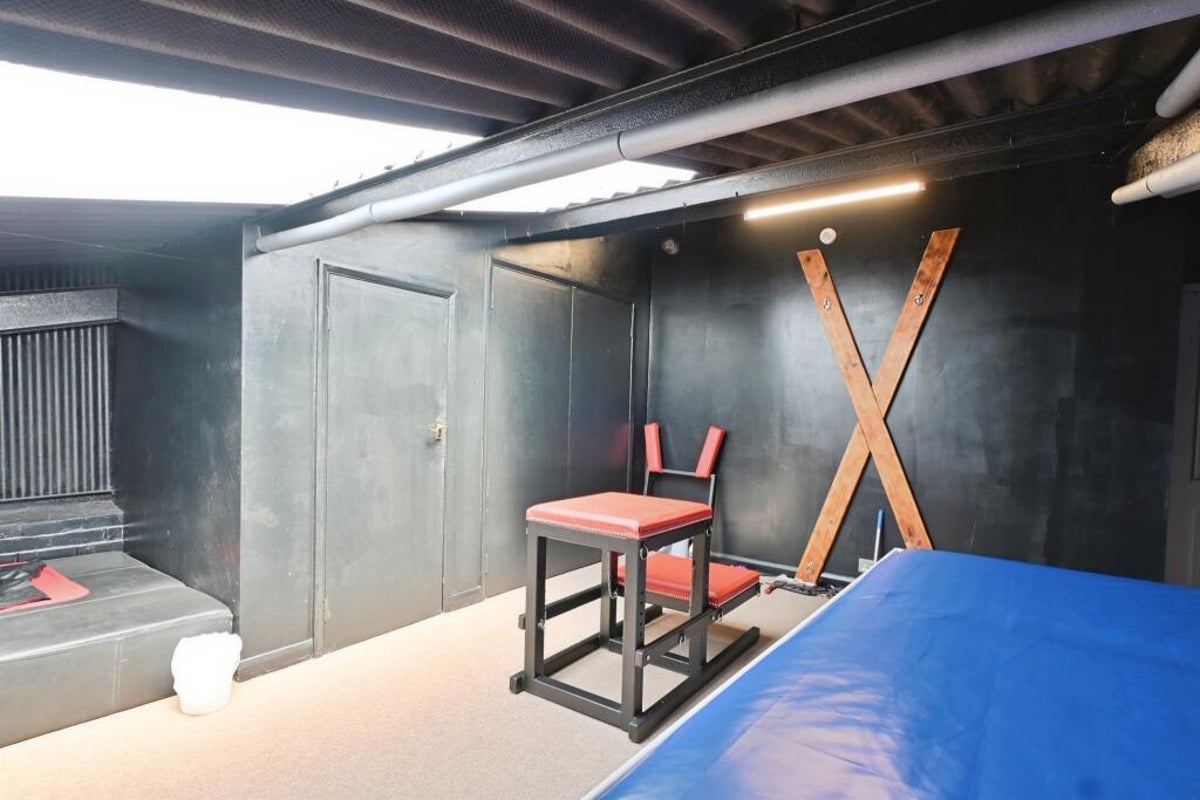 Former 'Chunky Muffins' swingers club listed for sale at £1.1 million