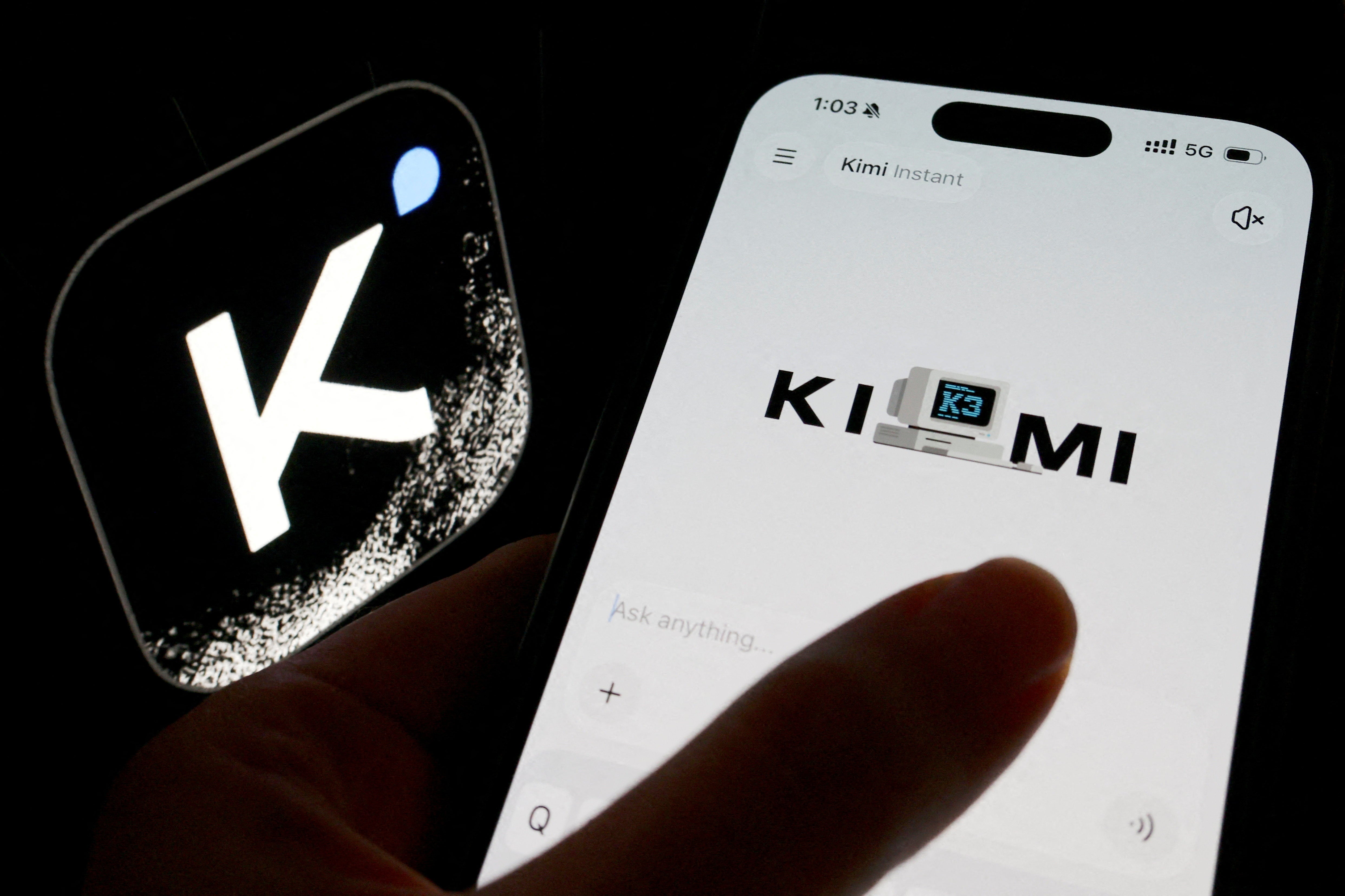 The Chinese Kimi chatbot isn’t as powerful as ChatGPT – but its open-source design makes it much more flexible in use