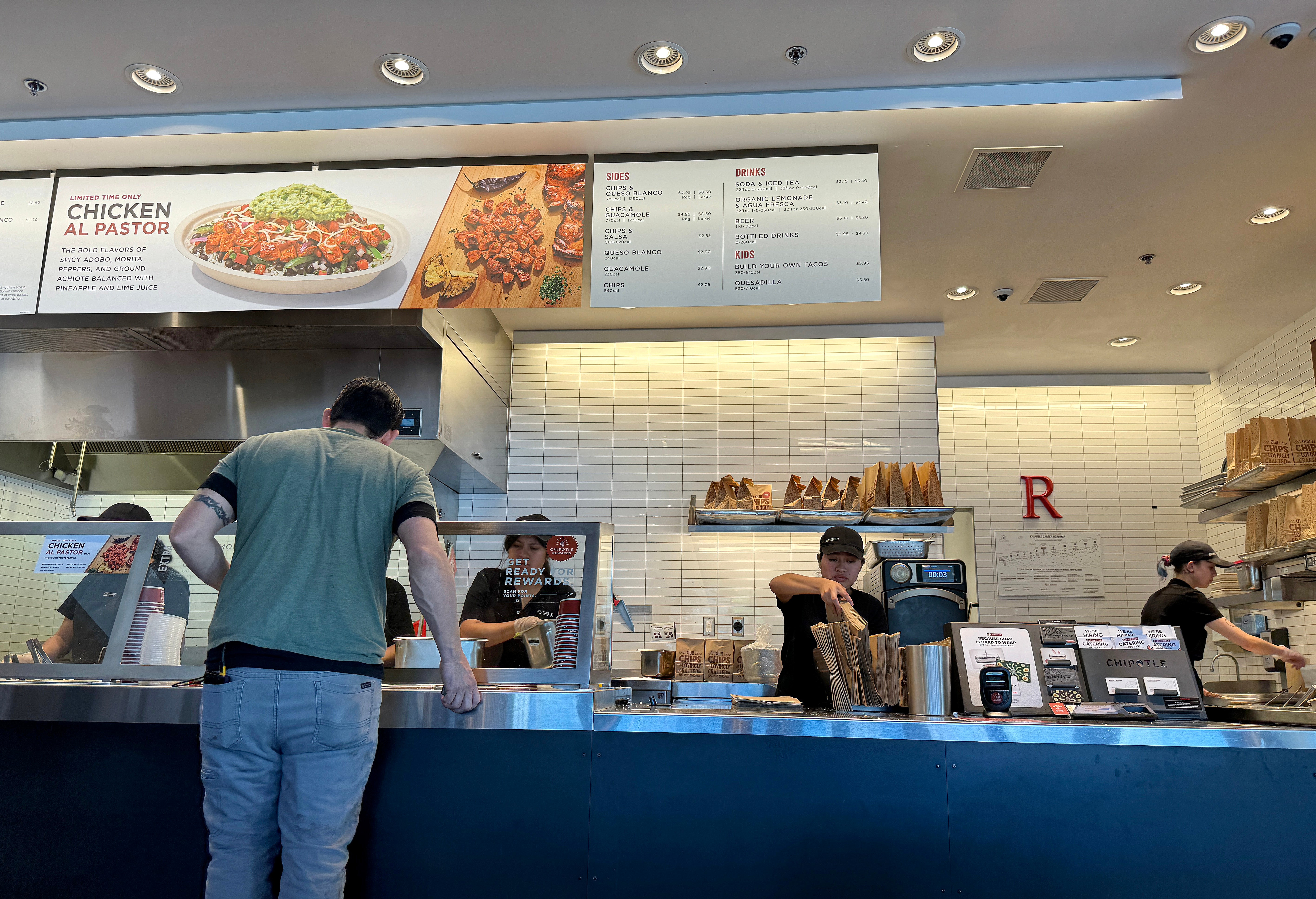 Before joining Starbucks as its CEO, Brian Niccol led fast-casual Mexican restaurant Chipotle out of its struggles to overcome two public health fiascos. The company’s revenue, stock price and profit soared during Niccol’s six-year tenure (Getty)