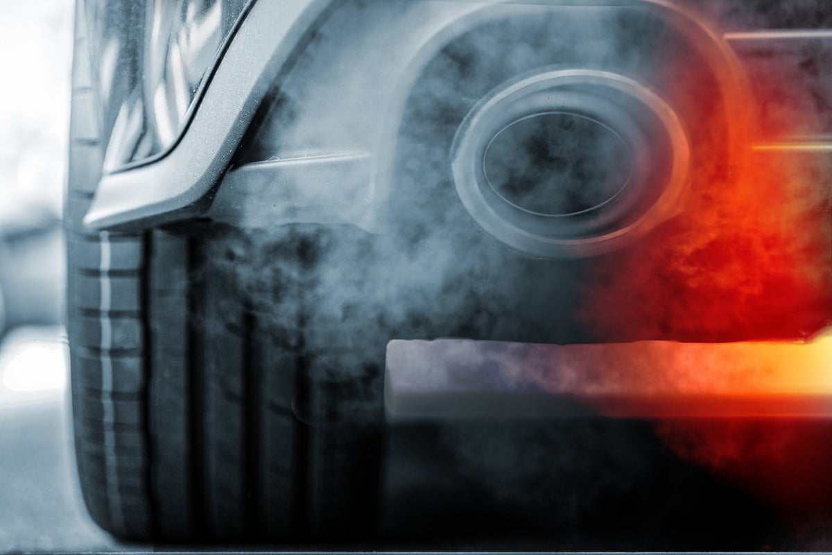 The Impact of Vehicle Idling on Engine Health and Fuel Efficiency