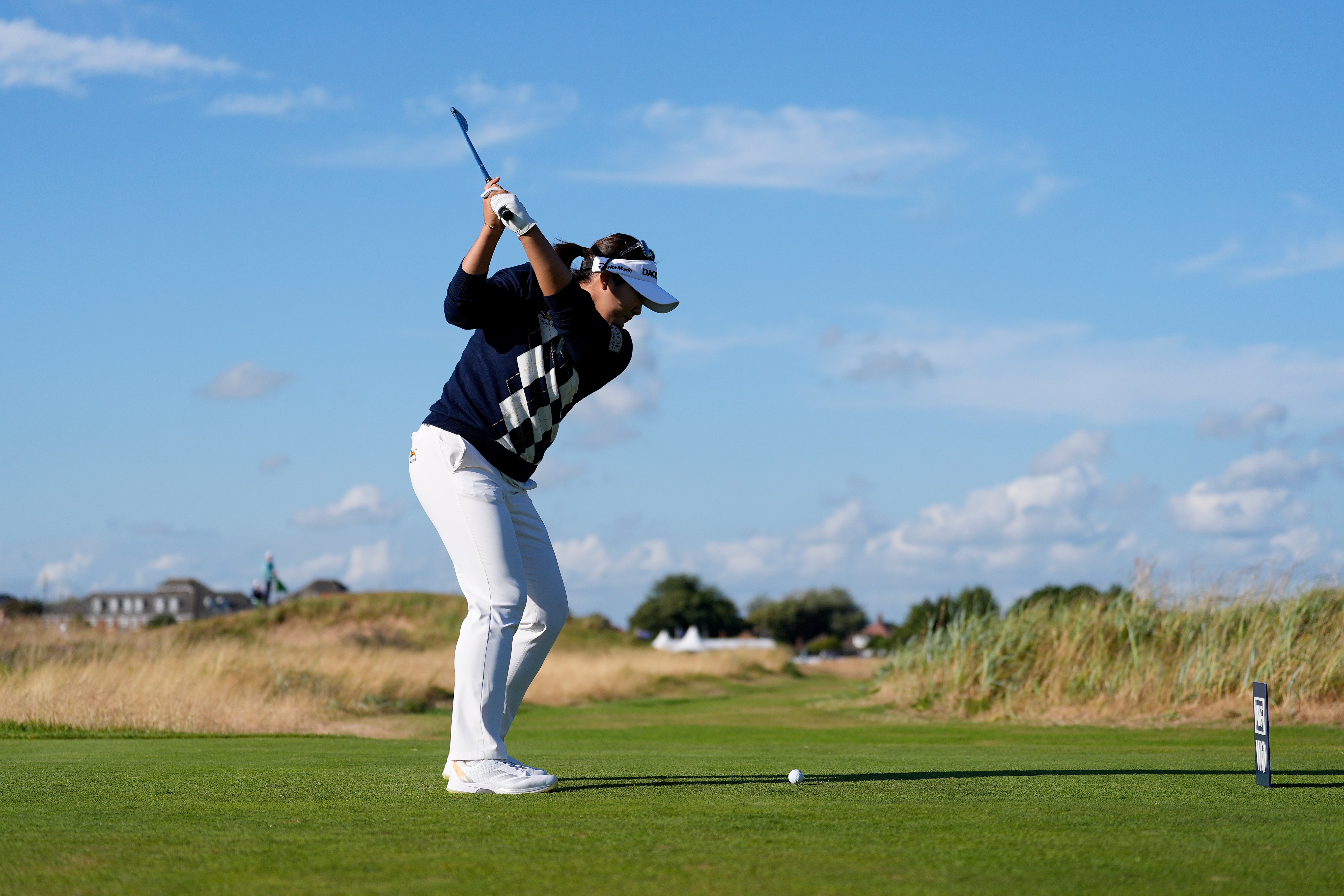 Ryu Hae Ran edges ahead in testing conditions as Charley Hull and Lottie Woad stay in AIG Women&rsquo;s Open mix