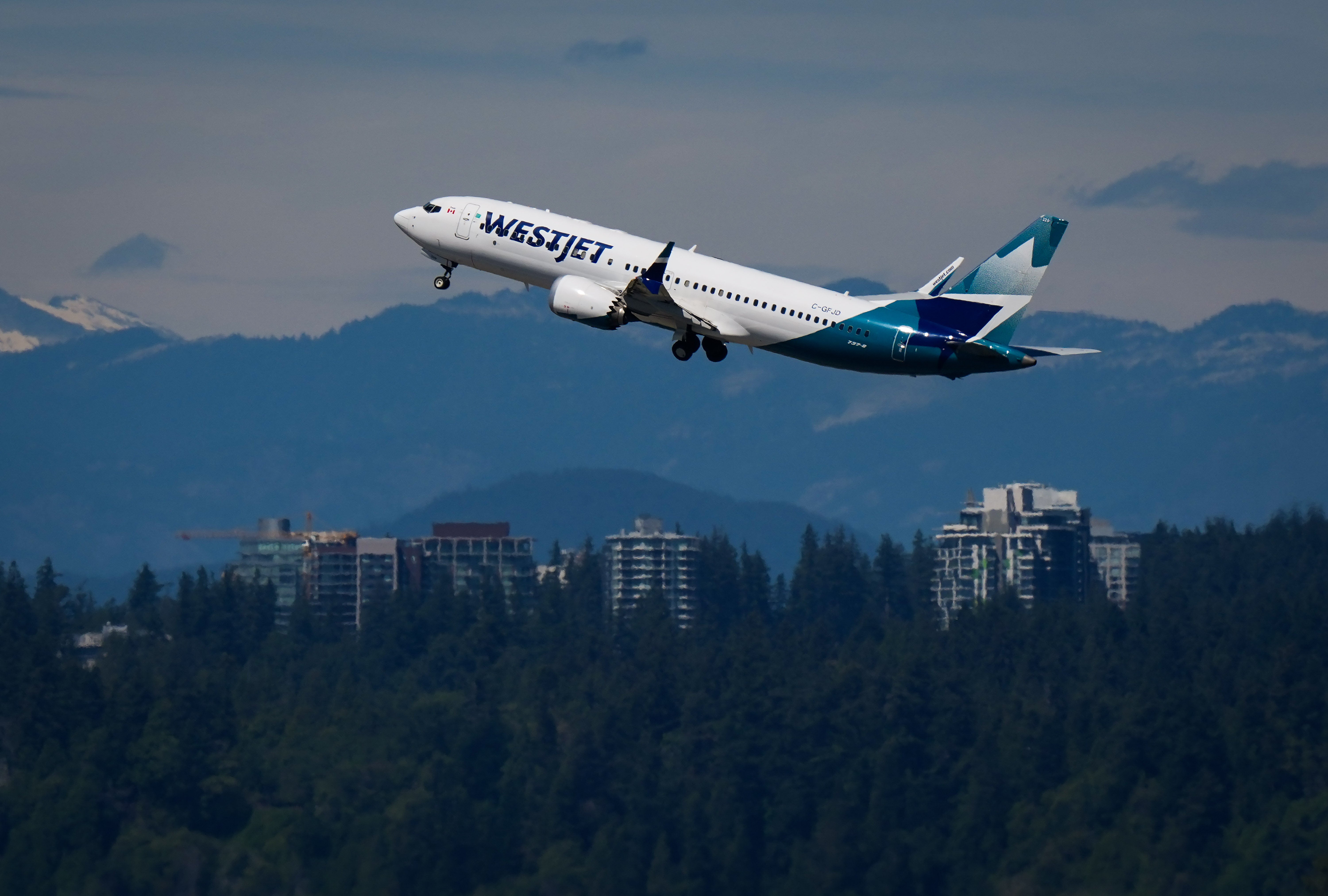 CANADÁ-WESTJET-HUELGA