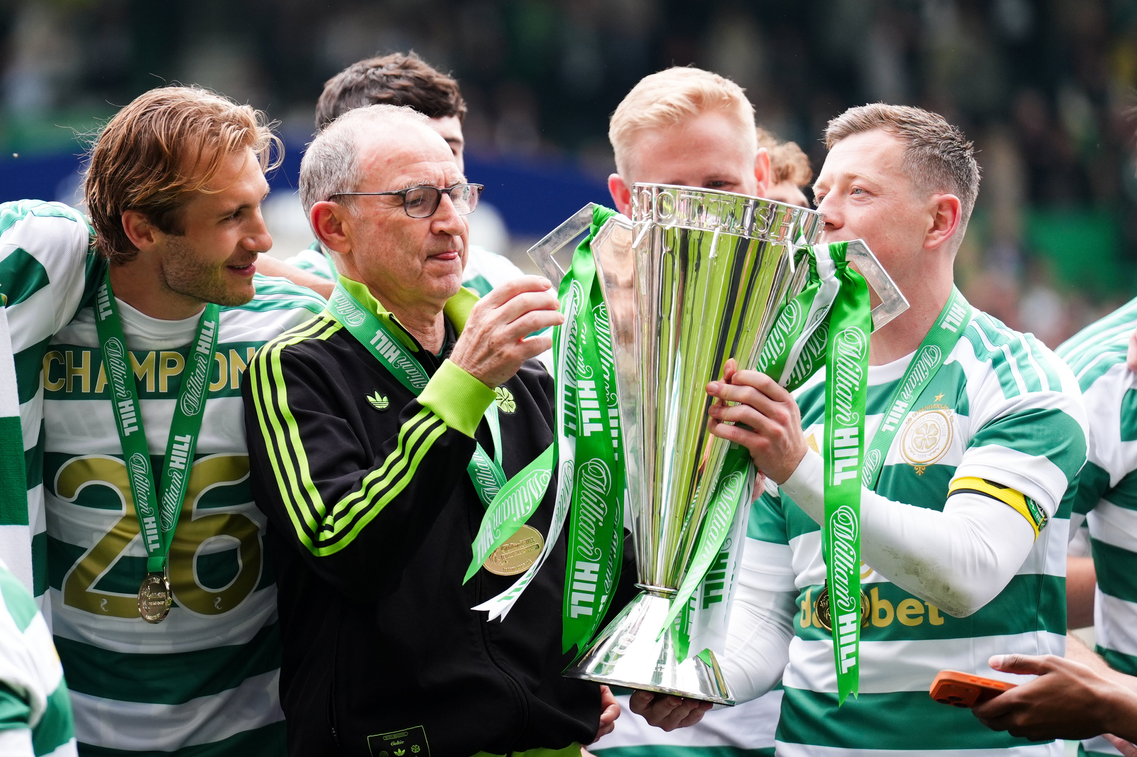 Martin O’Neill will lead Celtic into Premiership battle with Dundee on Monday evening (Andrew Milligan/PA)