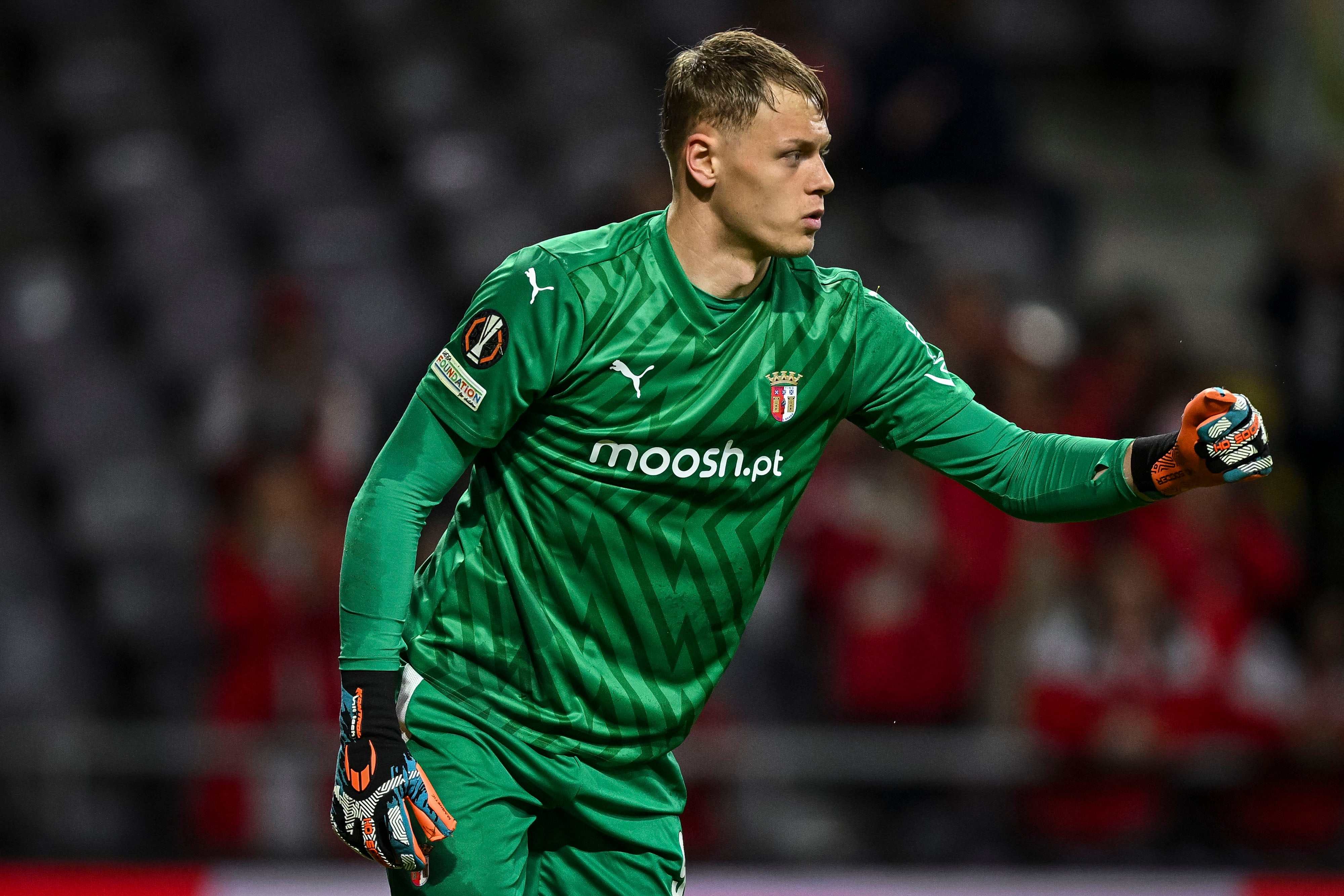 Newcastle sign goalkeeper Lukas Hornicek from Braga as post-Eddie Howe era begins