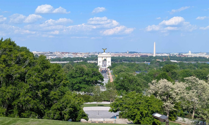 The 250-foot arch would tower over much of Washington, nearly double the height limit for most buildings in the capital