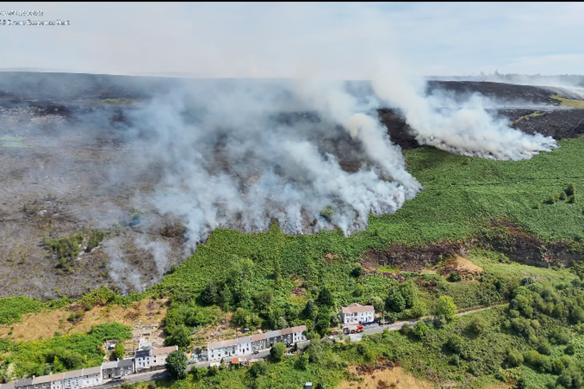 Major incident declared as crews battle large wildfire in Wales