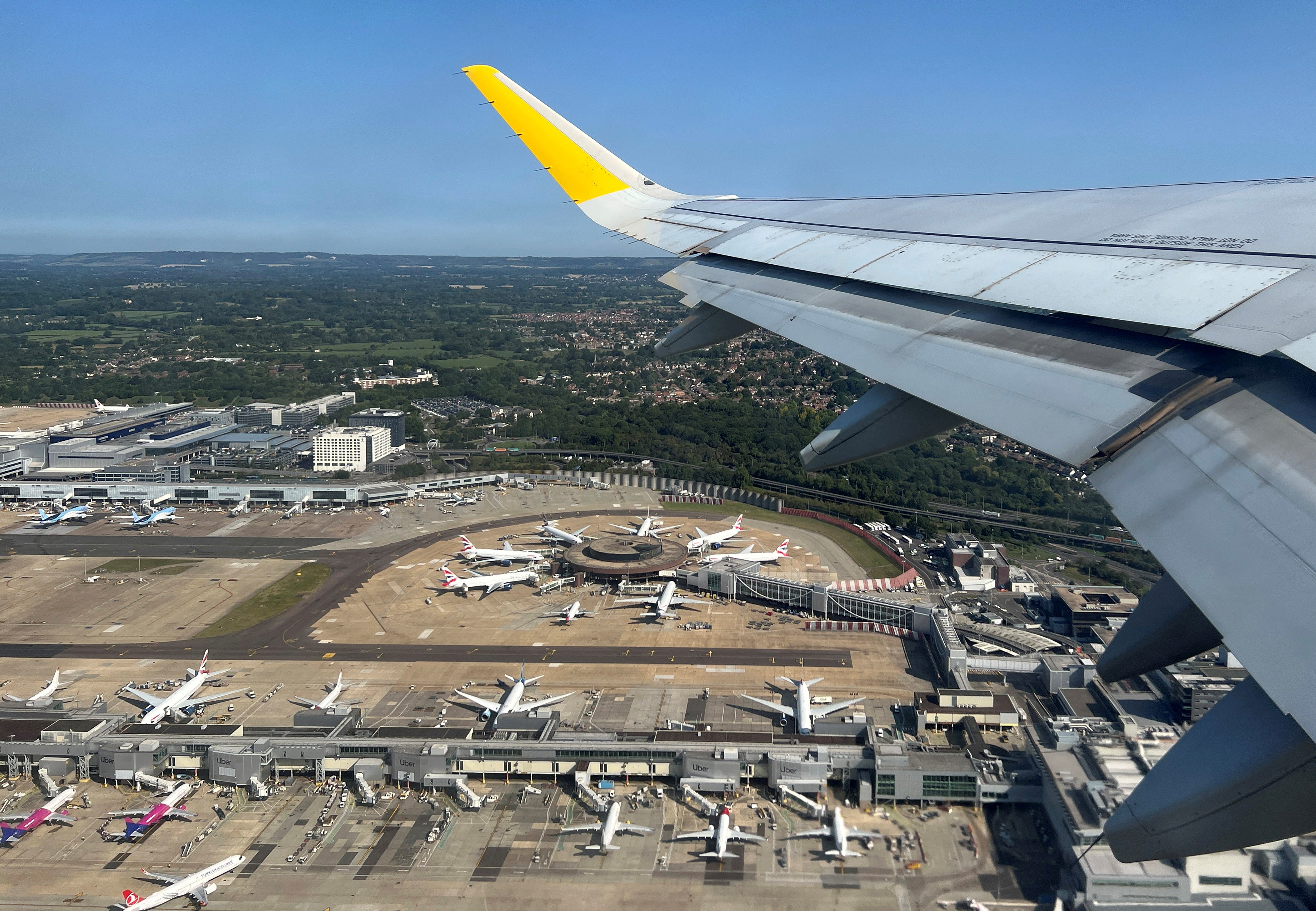 Warning to Gatwick Airport holidaymakers after major fire at car park damages parked vehicles