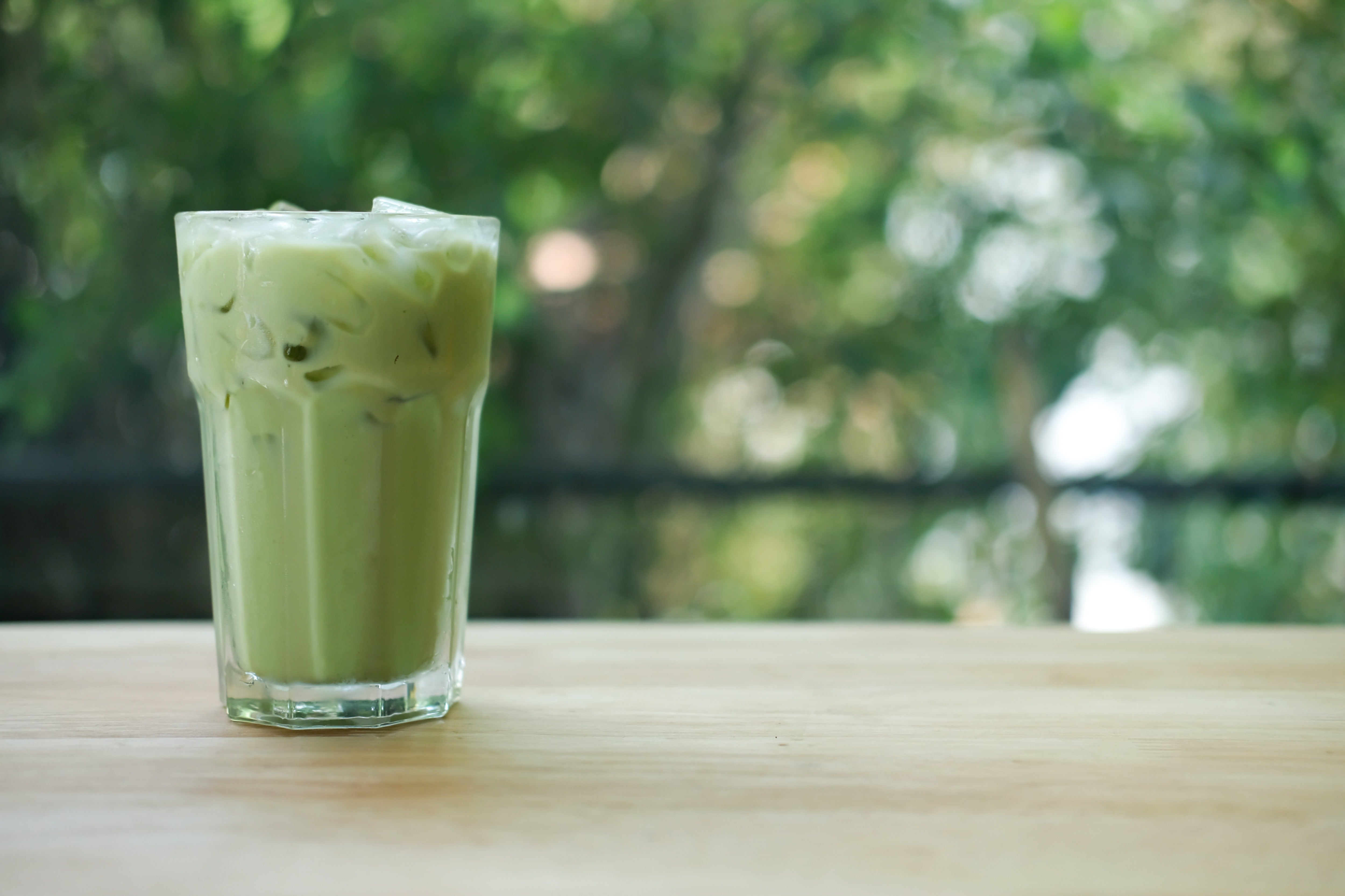 iced matcha lattes
