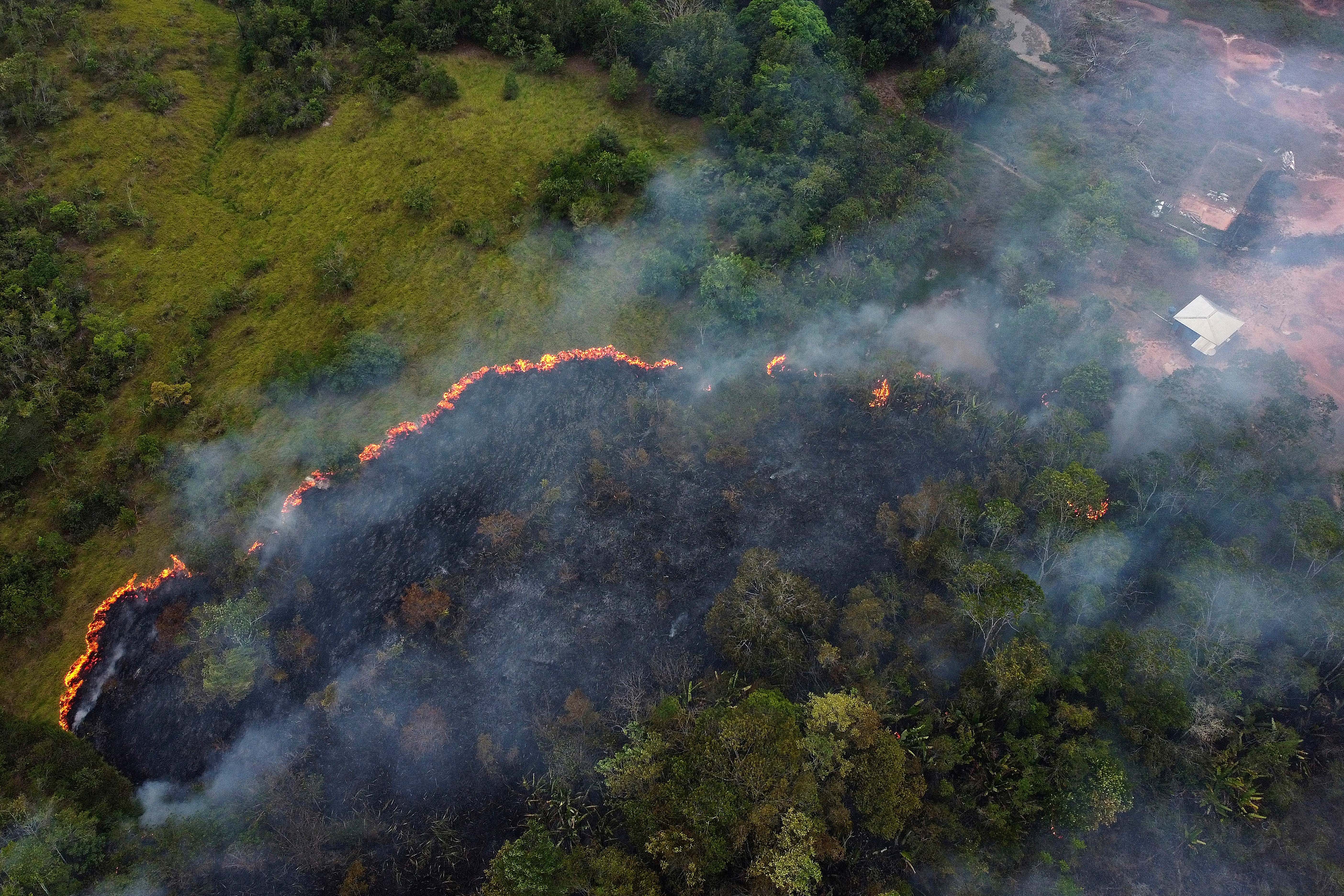 BRASIL-AMAZONÍA-QUÍMICOS