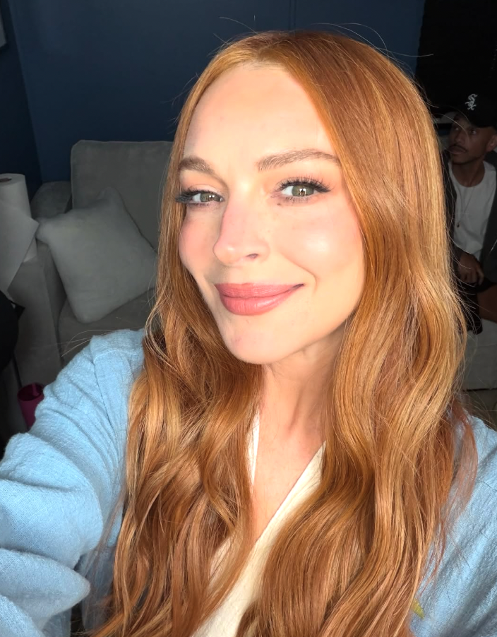Lindsay Lohan has returned to her signature red hair