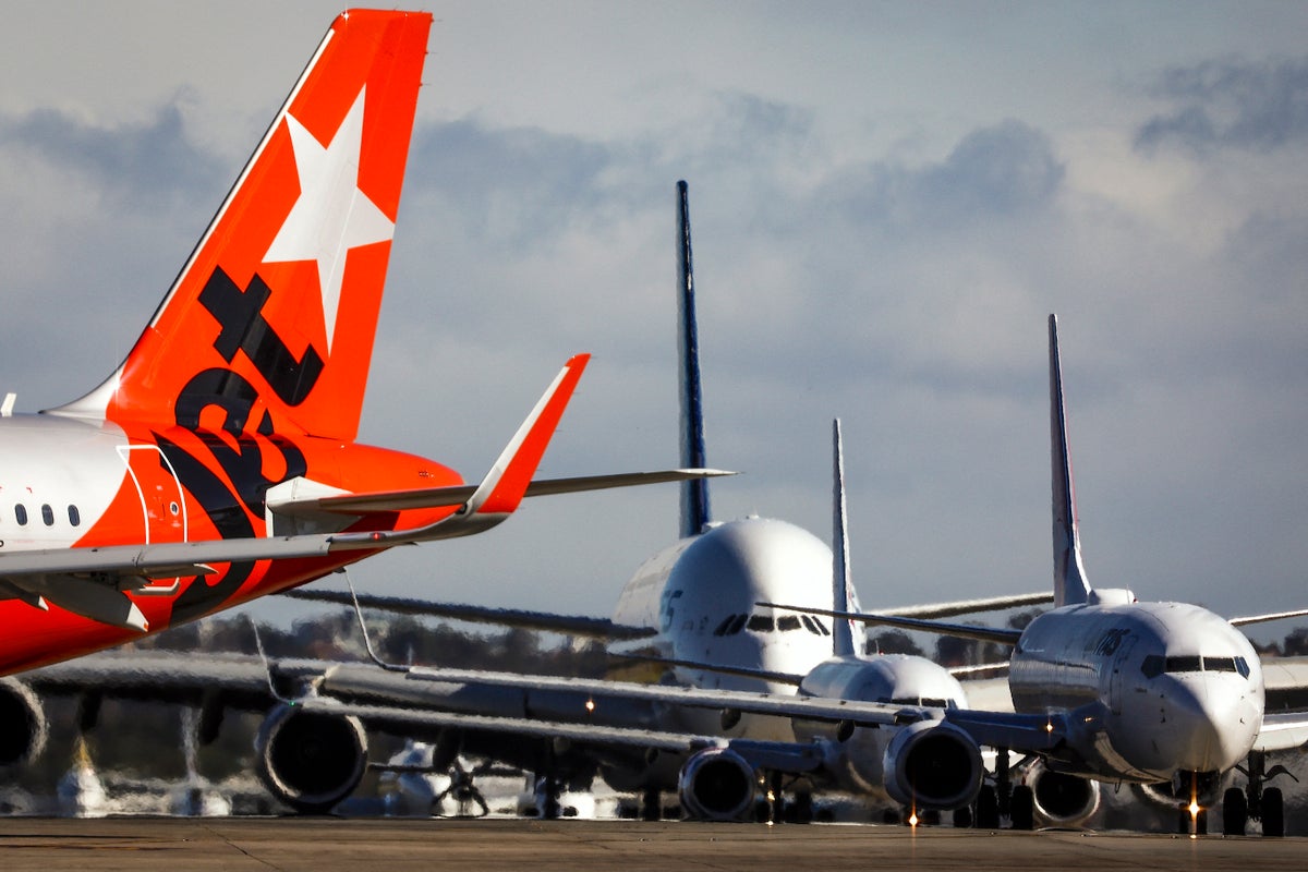 Near-collision between Jetstar and Qatar Airways planes averted at Sydney airport