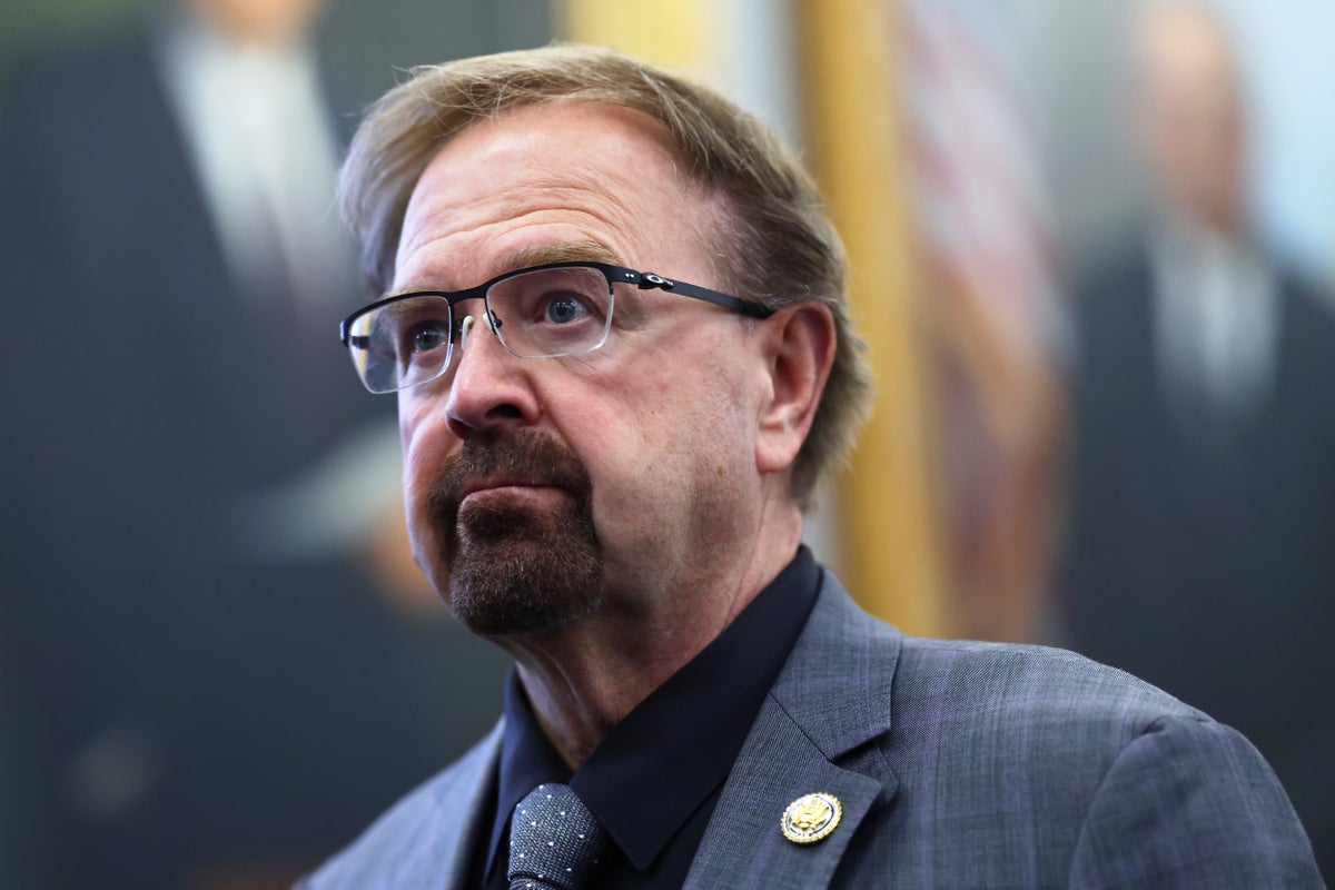 Representative Edwards Announces Retirement Following Ethics Committee Investigation