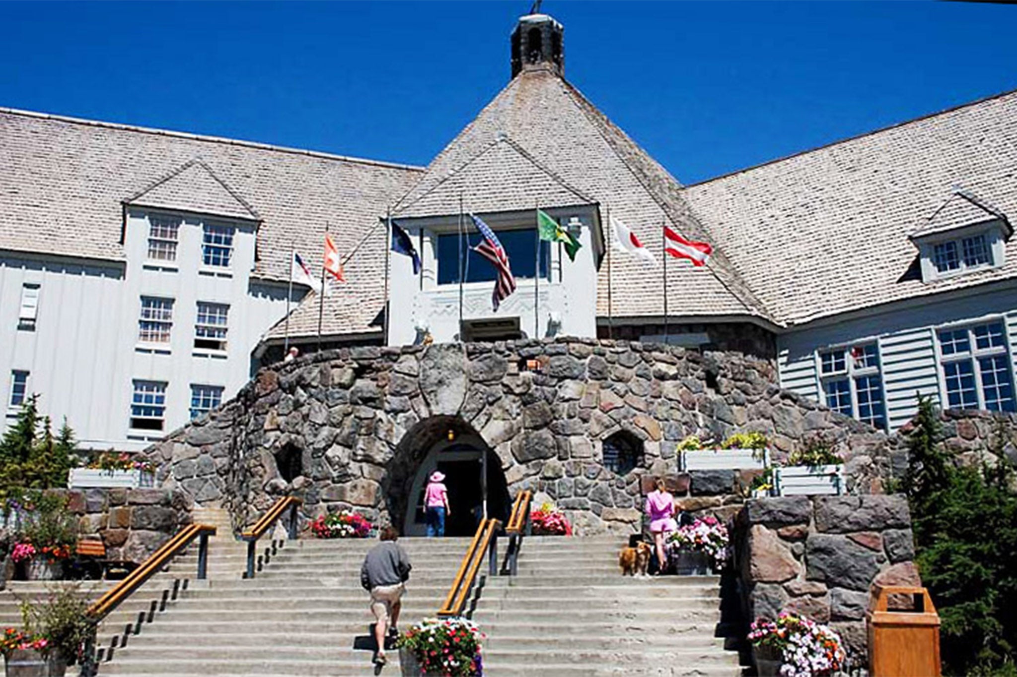 Oregon wildfires threaten hotel made famous by The Shining