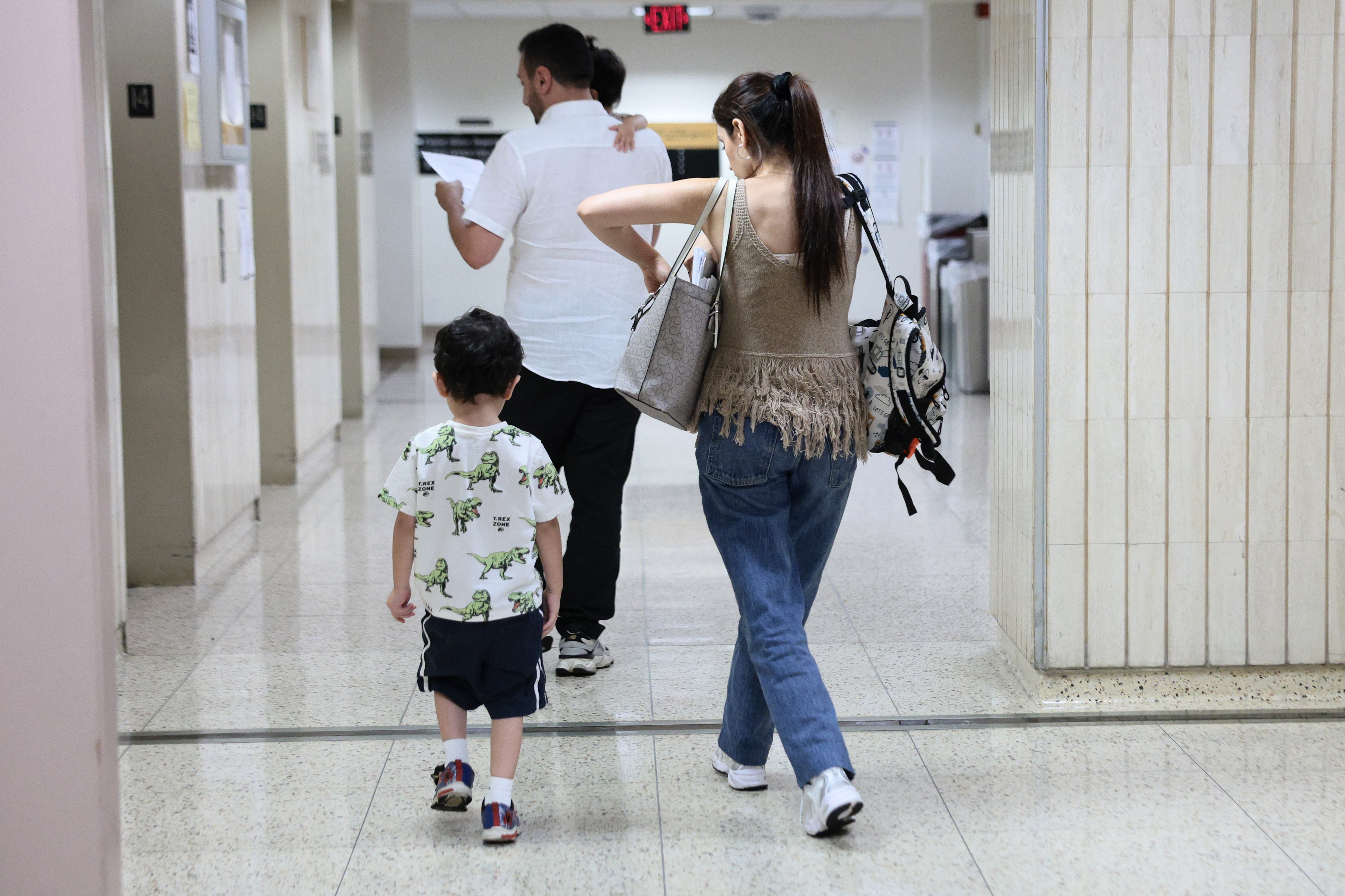 A Trump-linked law firm in Texas is expected to receive a $150 million contract to represent thousands of immigrant children who arrived in the US without a parent or guardian, which advocates fear will accelerate their removal from the country