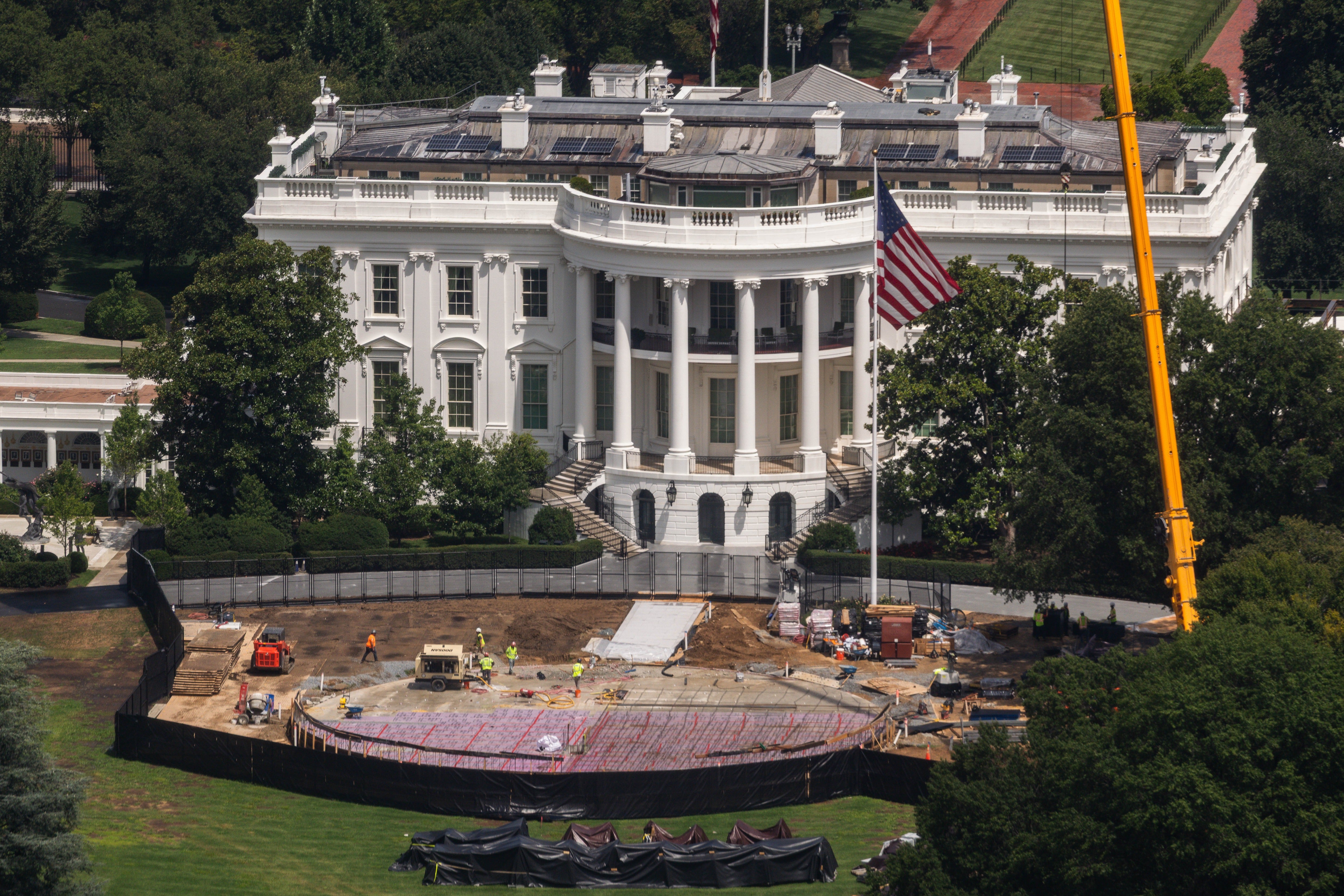 Massive granite seal on White House helipad removed after Trump called it ‘beautiful thing’