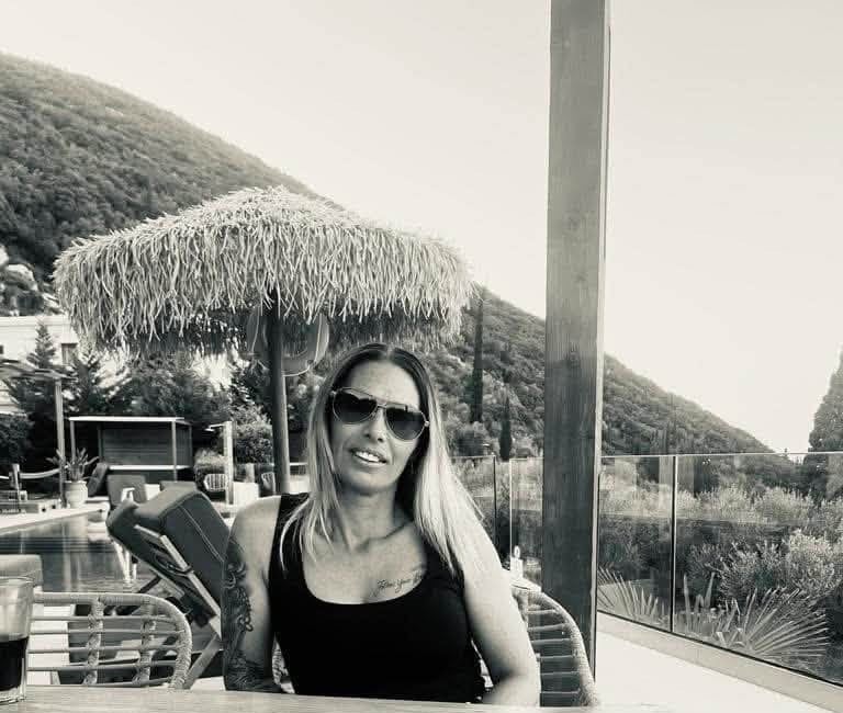 British mother dies weeks after being trapped in Spanish wildfires