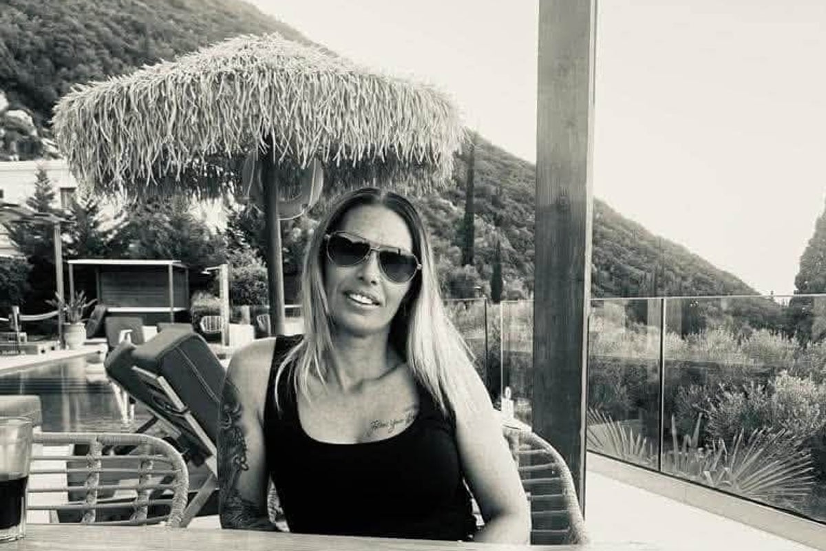 British mother dies weeks after being trapped in raging Spanish wildfires British mother dies weeks after being trapped in raging Spanish wildfires